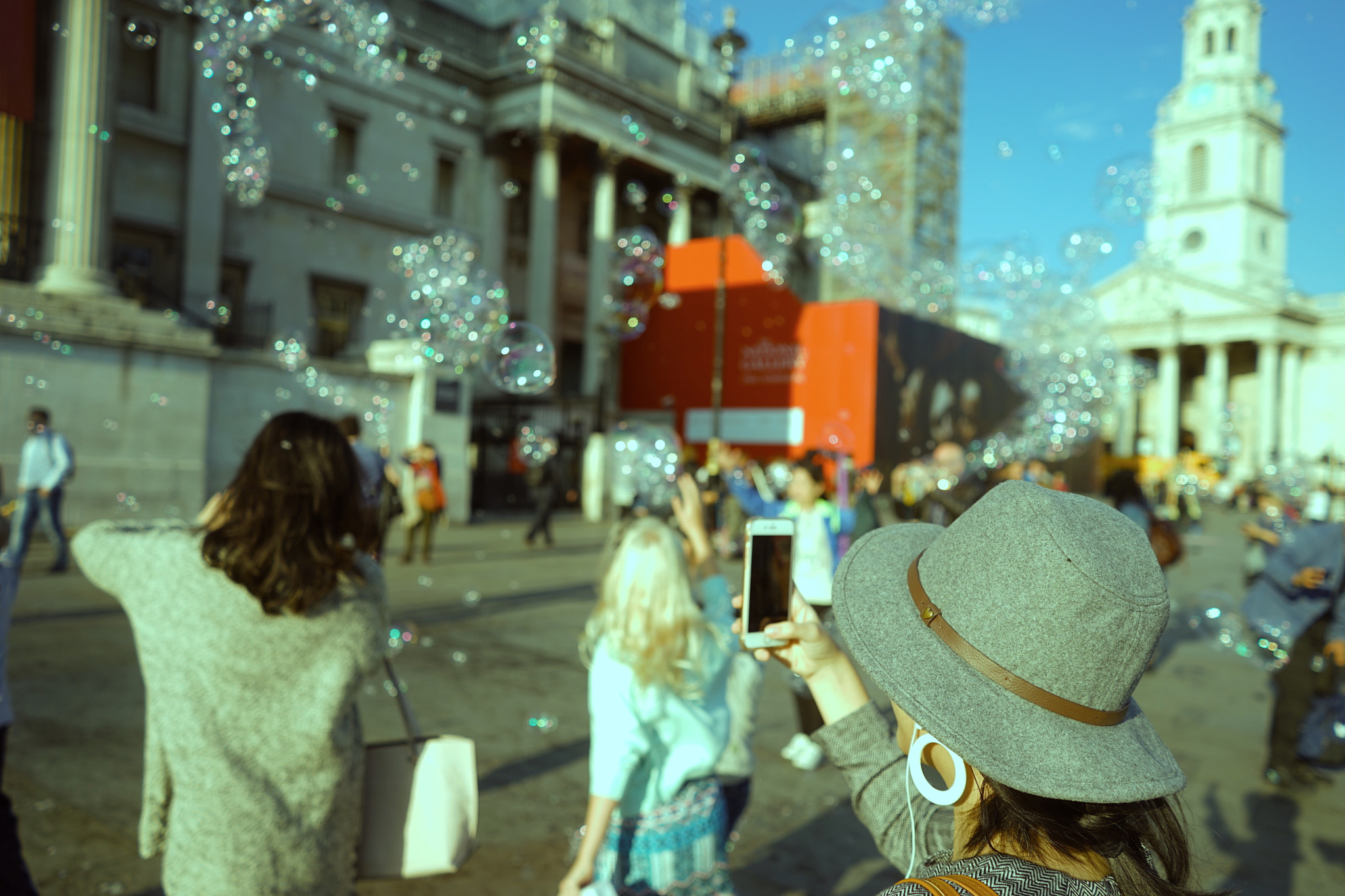 Sony a7 II + Sony FE 28mm F2 sample photo. Bubble bokeh photography