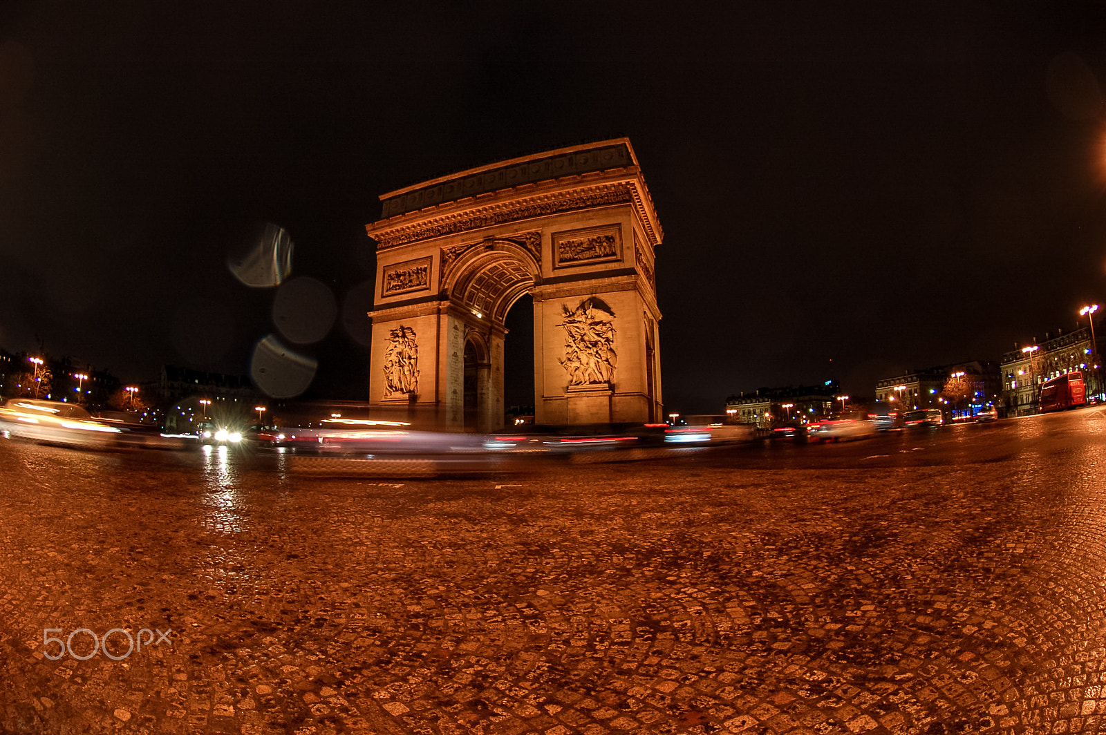 Nikon D50 + Nikon AF DX Fisheye-Nikkor 10.5mm F2.8G ED sample photo. Arc de triomphe photography