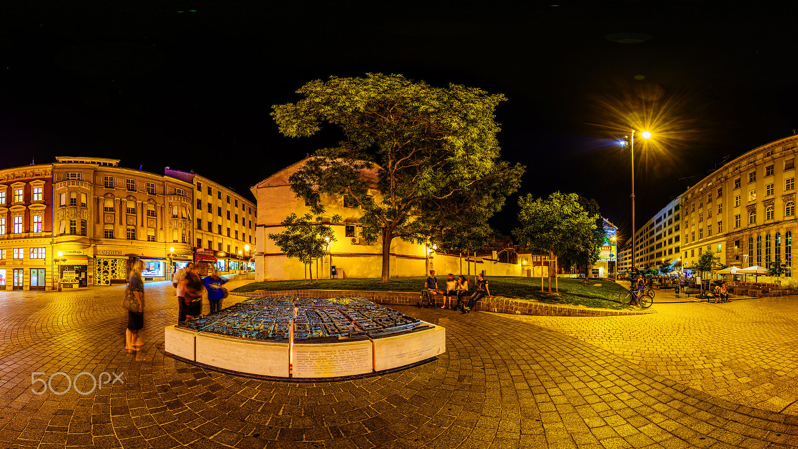 Nikon D7100 + Nikon AF DX Fisheye-Nikkor 10.5mm F2.8G ED sample photo. Zagreb welcomes you photography