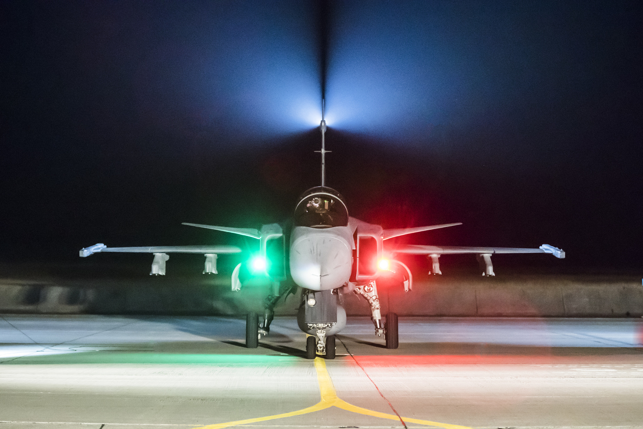 Canon EOS-1D X Mark II sample photo. Gripen at night photography