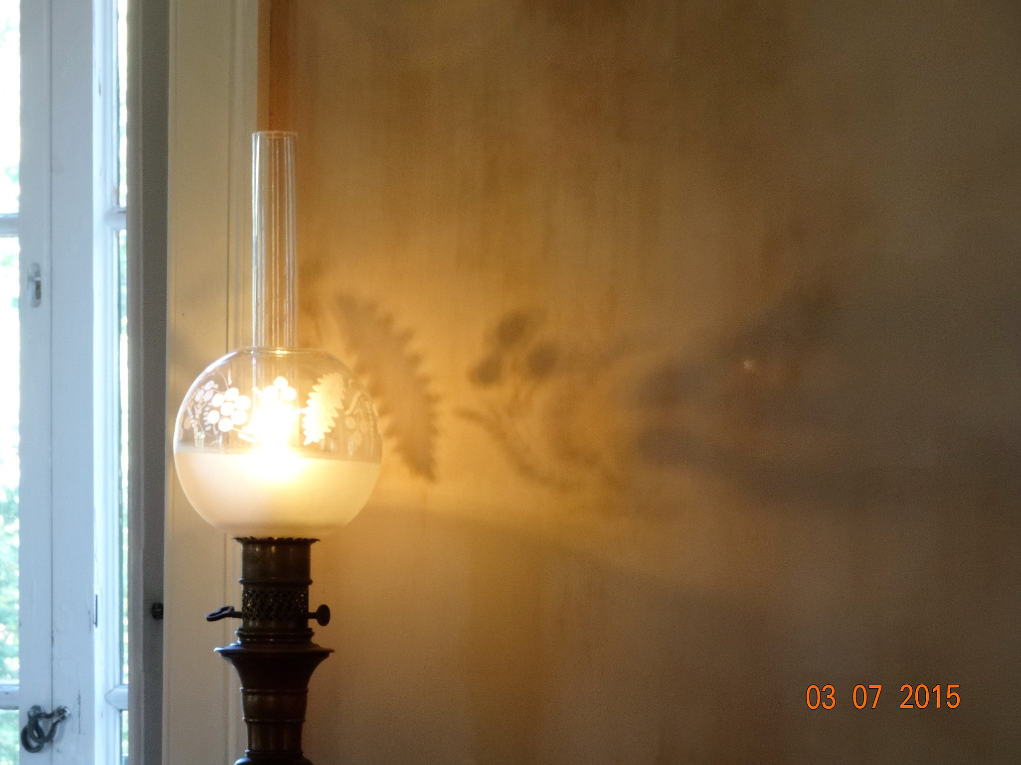 Sony Cyber-shot DSC-WX300 sample photo. Magic lamp photography