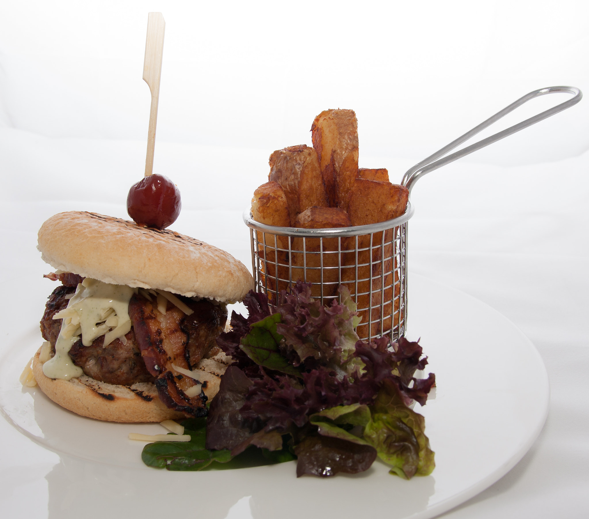 Canon EOS 40D sample photo. Burger photography