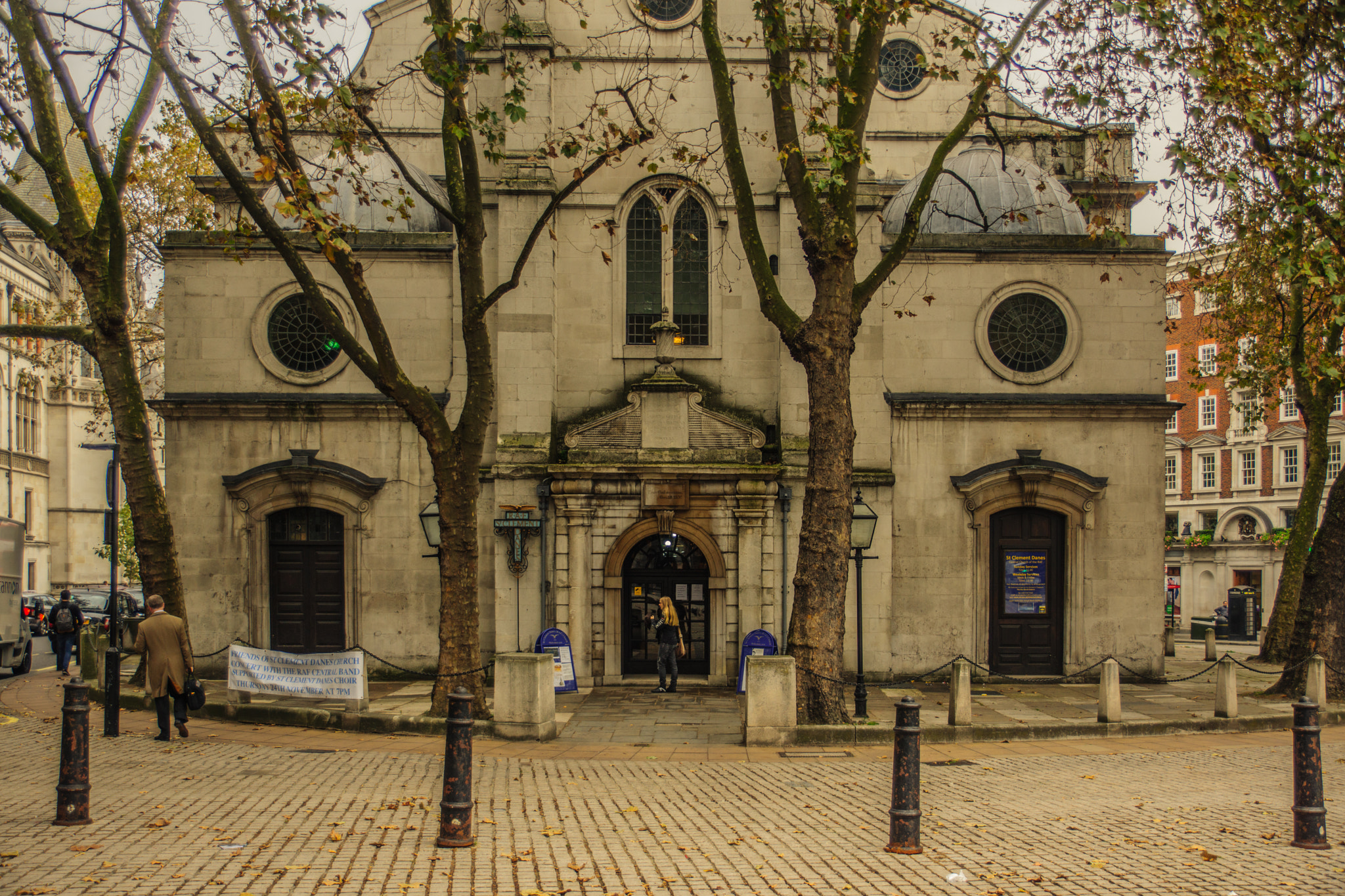 Sony SLT-A65 (SLT-A65V) sample photo. A church photography