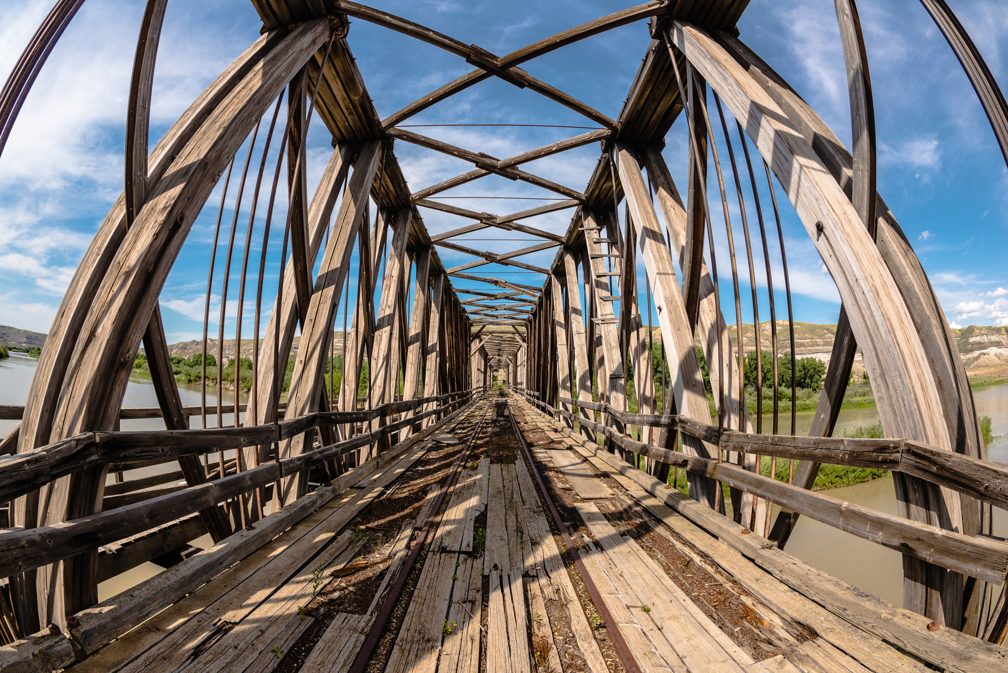 Nikon D800 + Nikon AF Fisheye-Nikkor 16mm F2.8D sample photo. East coulee cpr bridge photography