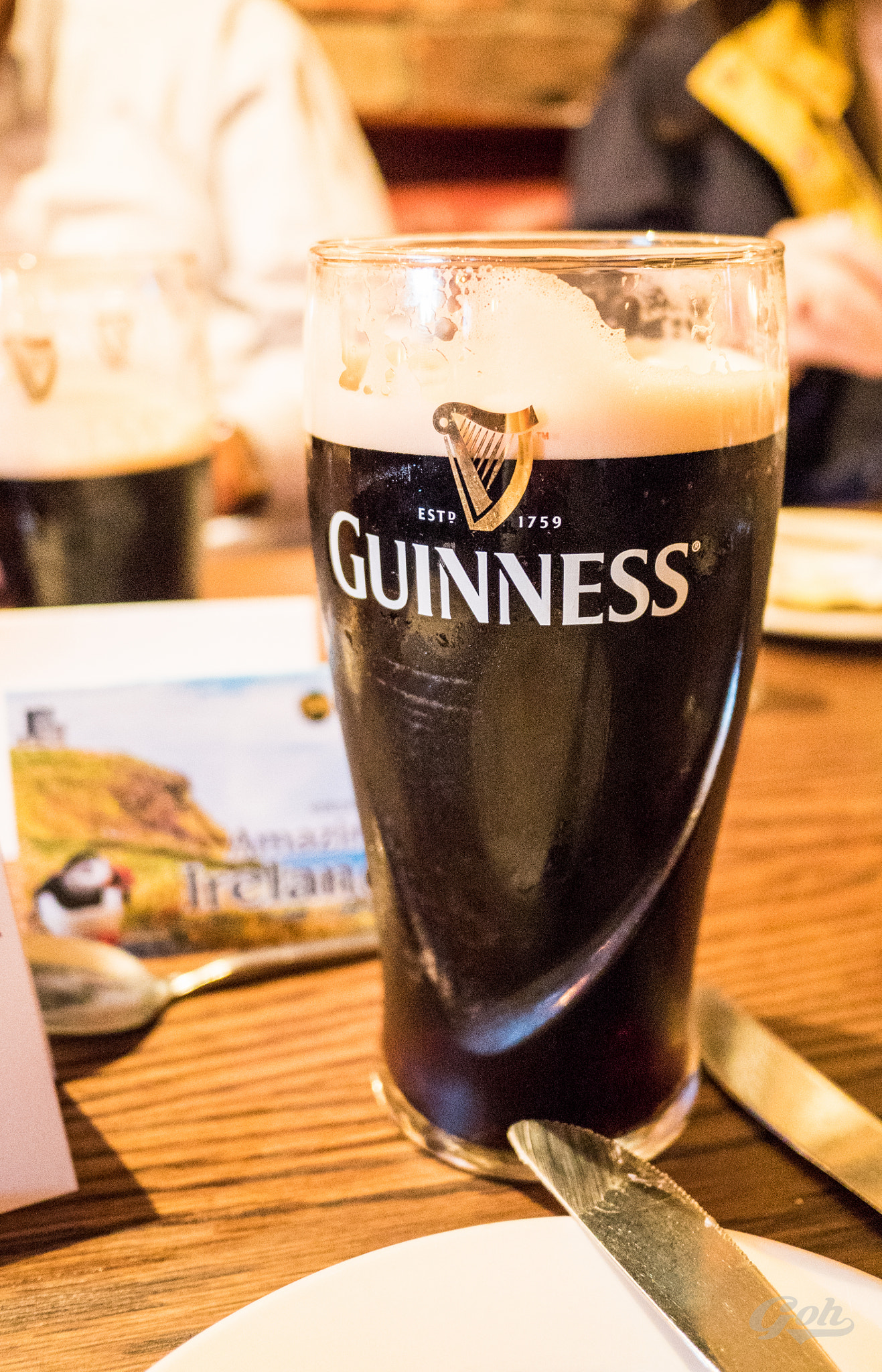 Olympus OM-D E-M5 II + Panasonic Lumix G 14mm F2.5 ASPH sample photo. Global local beer guinness photography