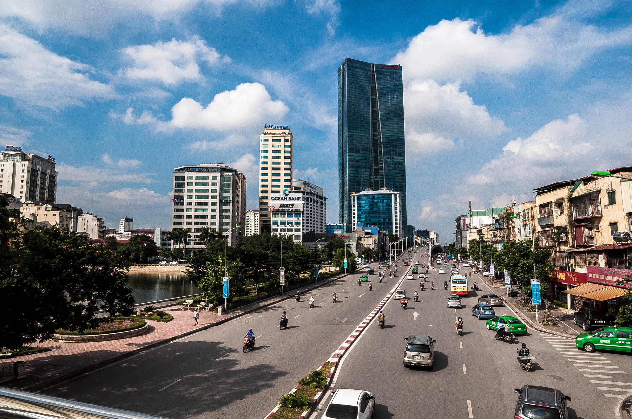 Samyang 14mm F2.8 ED AS IF UMC sample photo. City of the sun photography