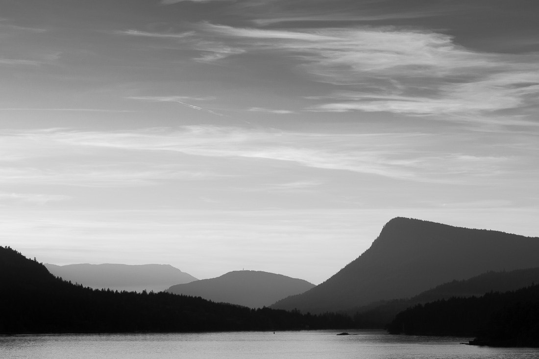 Nikon D5500 + Nikon AF-S DX Nikkor 55-200mm F4-5.6G VR sample photo. Mountains, vancouver island, canada, 2016 photography