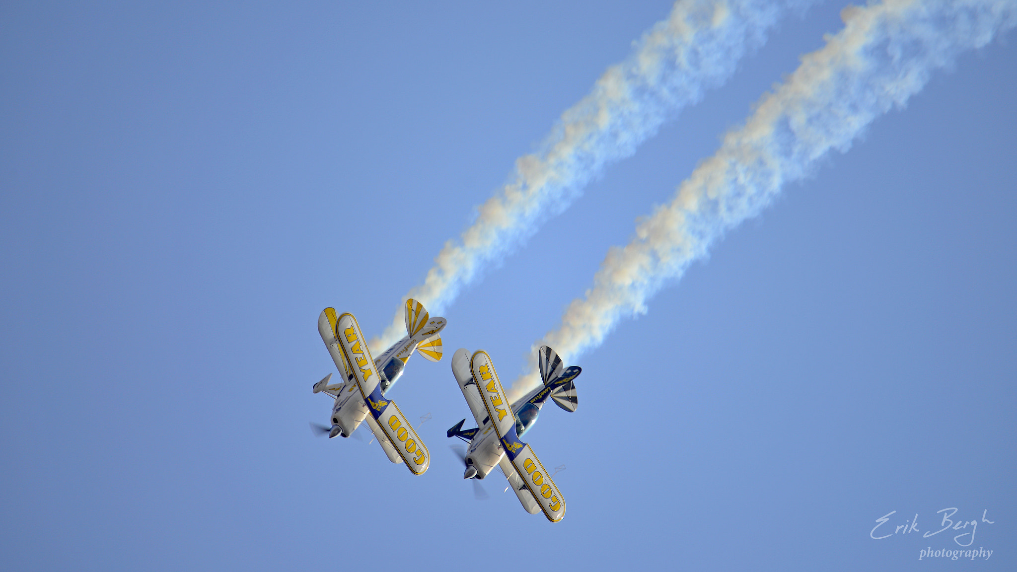 Nikon D610 sample photo. Smoke on... pitts special s2bs photography