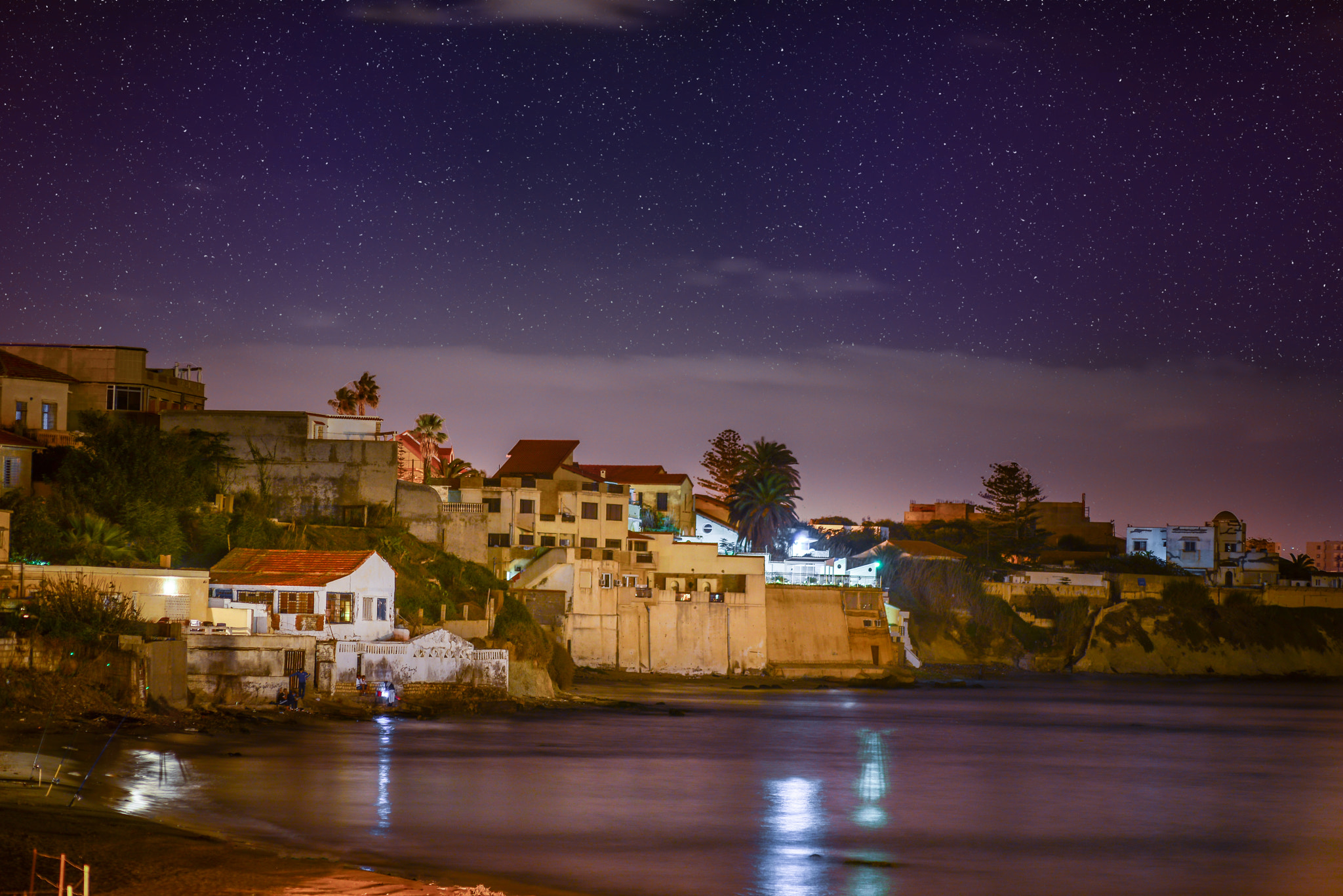 Nikon D800E + AF Nikkor 70-210mm f/4-5.6D sample photo. La perouse by night photography