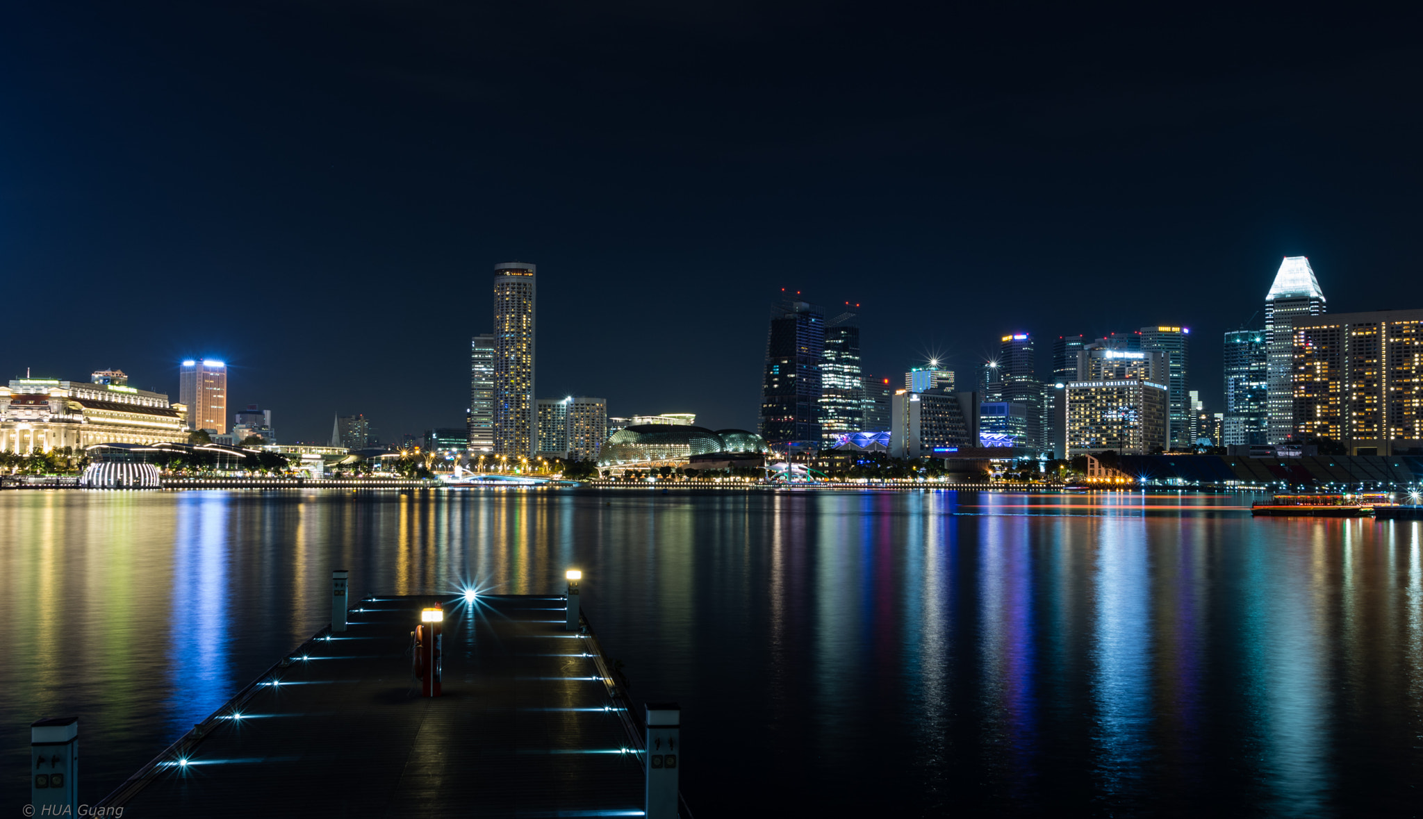 Nikon D7100 + Nikon AF-S Nikkor 20mm F1.8G ED sample photo. Singapore cbd photography