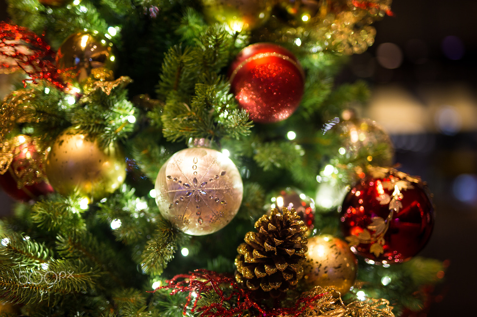 Sigma 50mm F1.4 EX DG HSM sample photo. Christmas background with christmass balls - soft focus photography