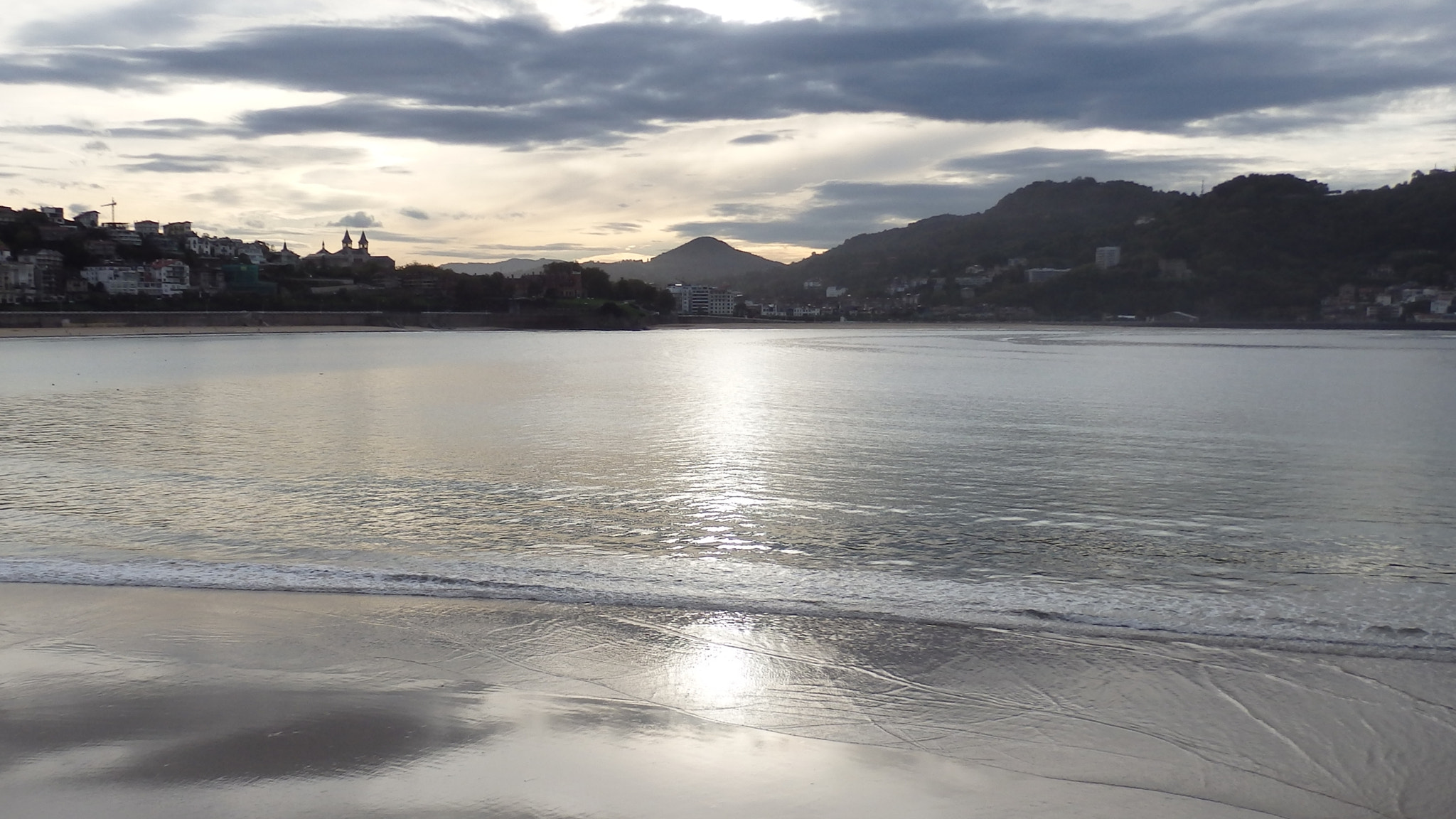 Olympus SZ-17 sample photo. Donosti photography