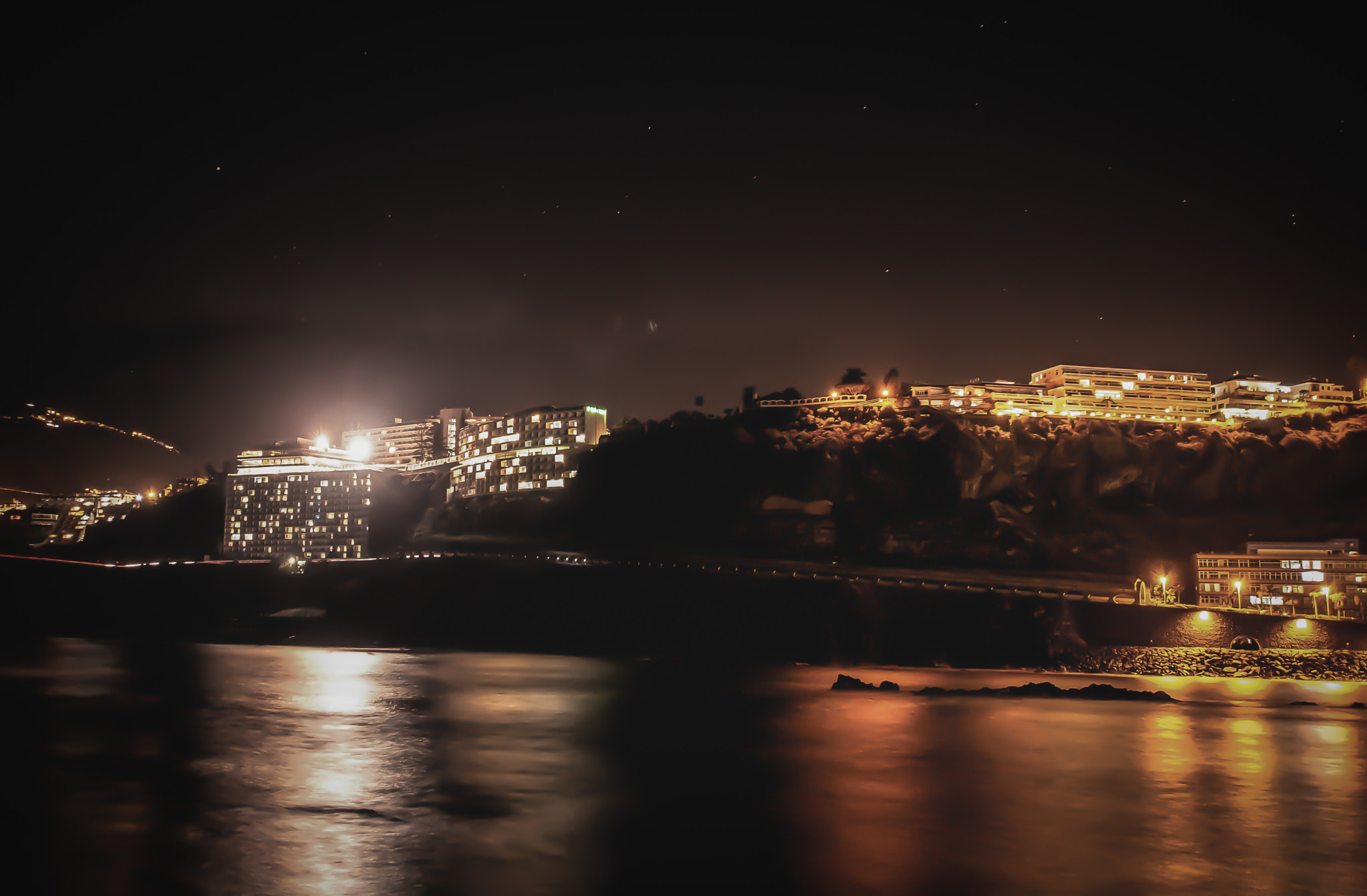 Sigma 10-20mm F3.5 EX DC HSM sample photo. Puerto lights photography