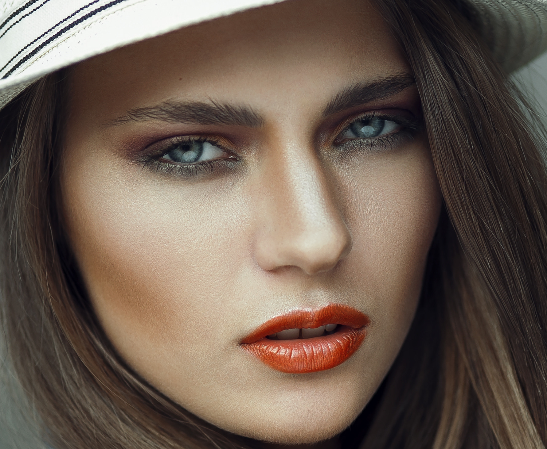 Canon EF 100mm F2.0 USM sample photo. Beauty retouch photography