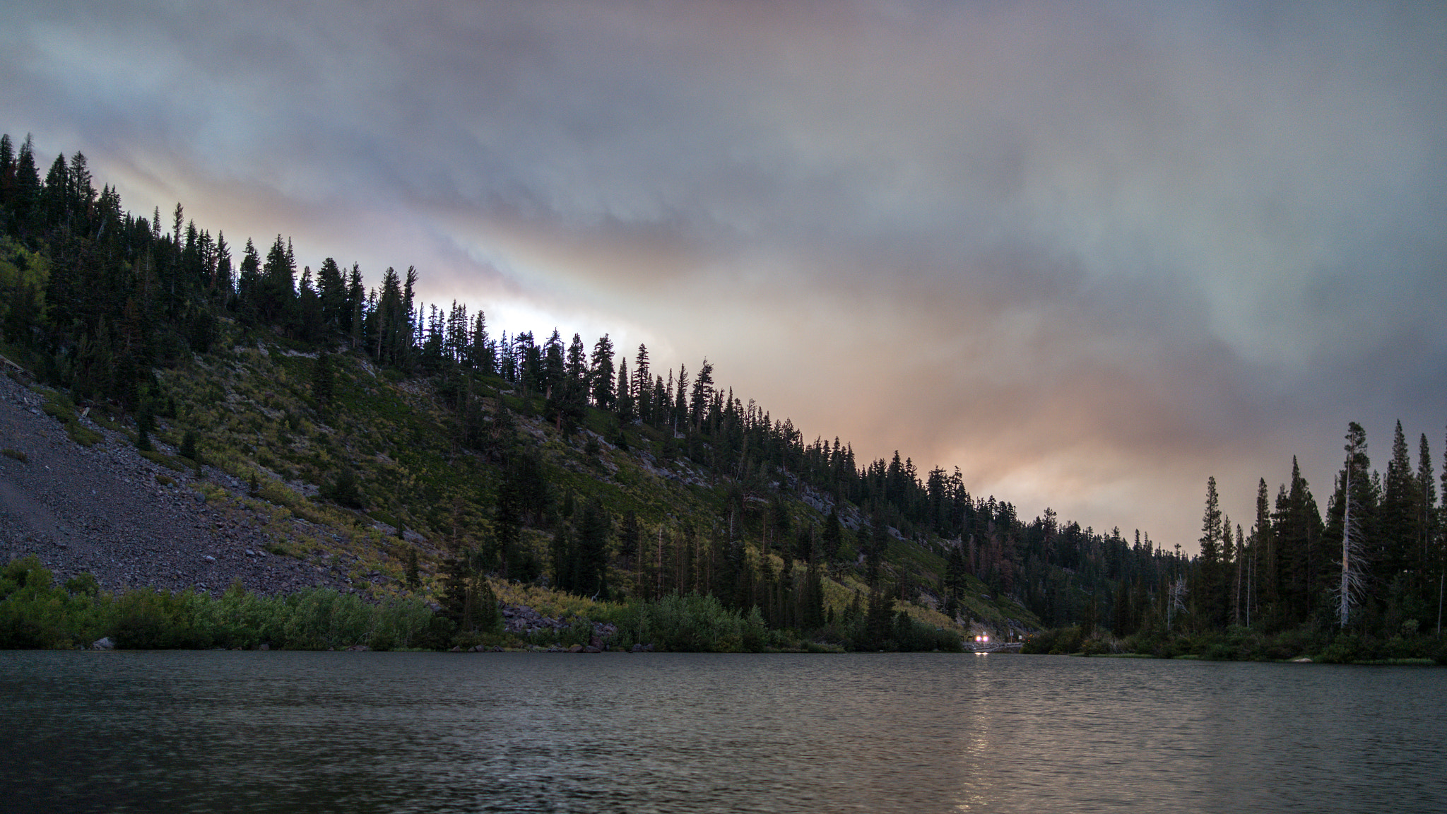 Samsung NX300 + Samsung NX 30mm F2 Pancake sample photo. Fire near mammoth lakes photography