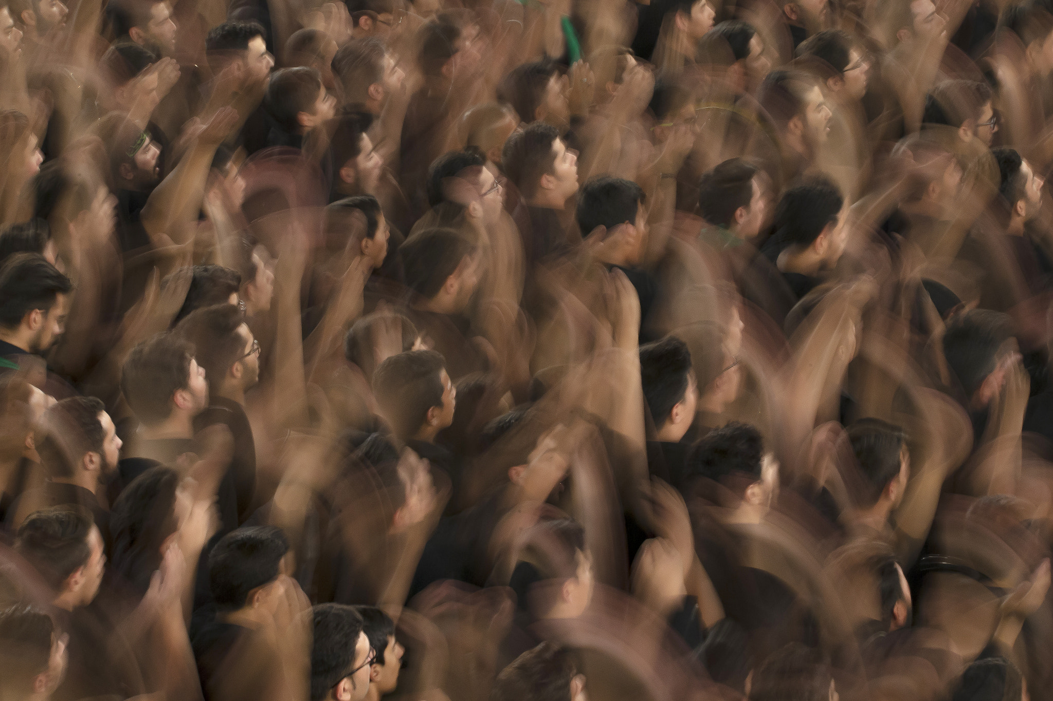 Sigma 150-600mm F5-6.3 DG OS HSM | C sample photo. Faith during ashura  in iran photography