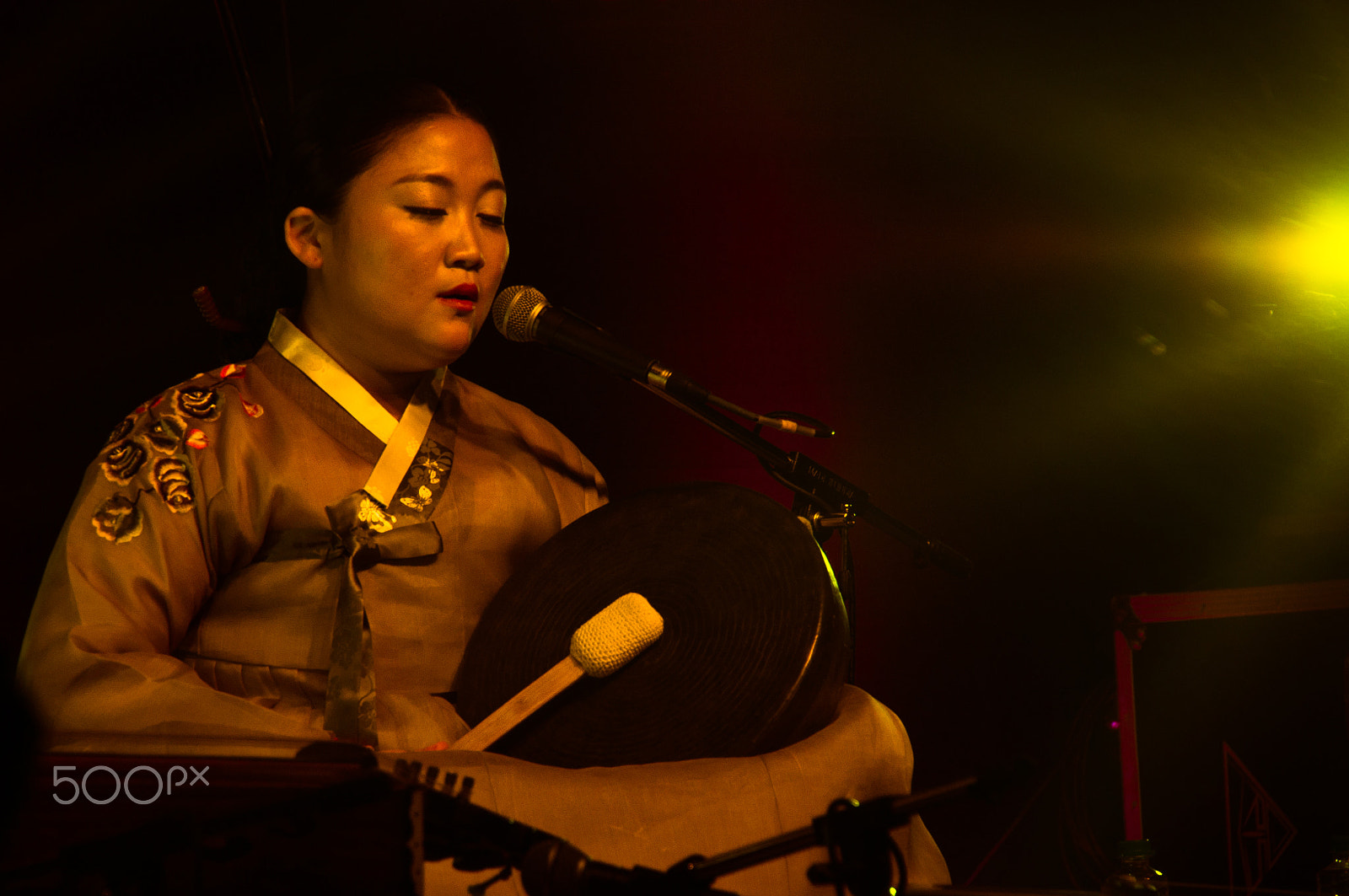 Tamron 18-270mm F3.5-6.3 Di II PZD sample photo. World music ensemble photography
