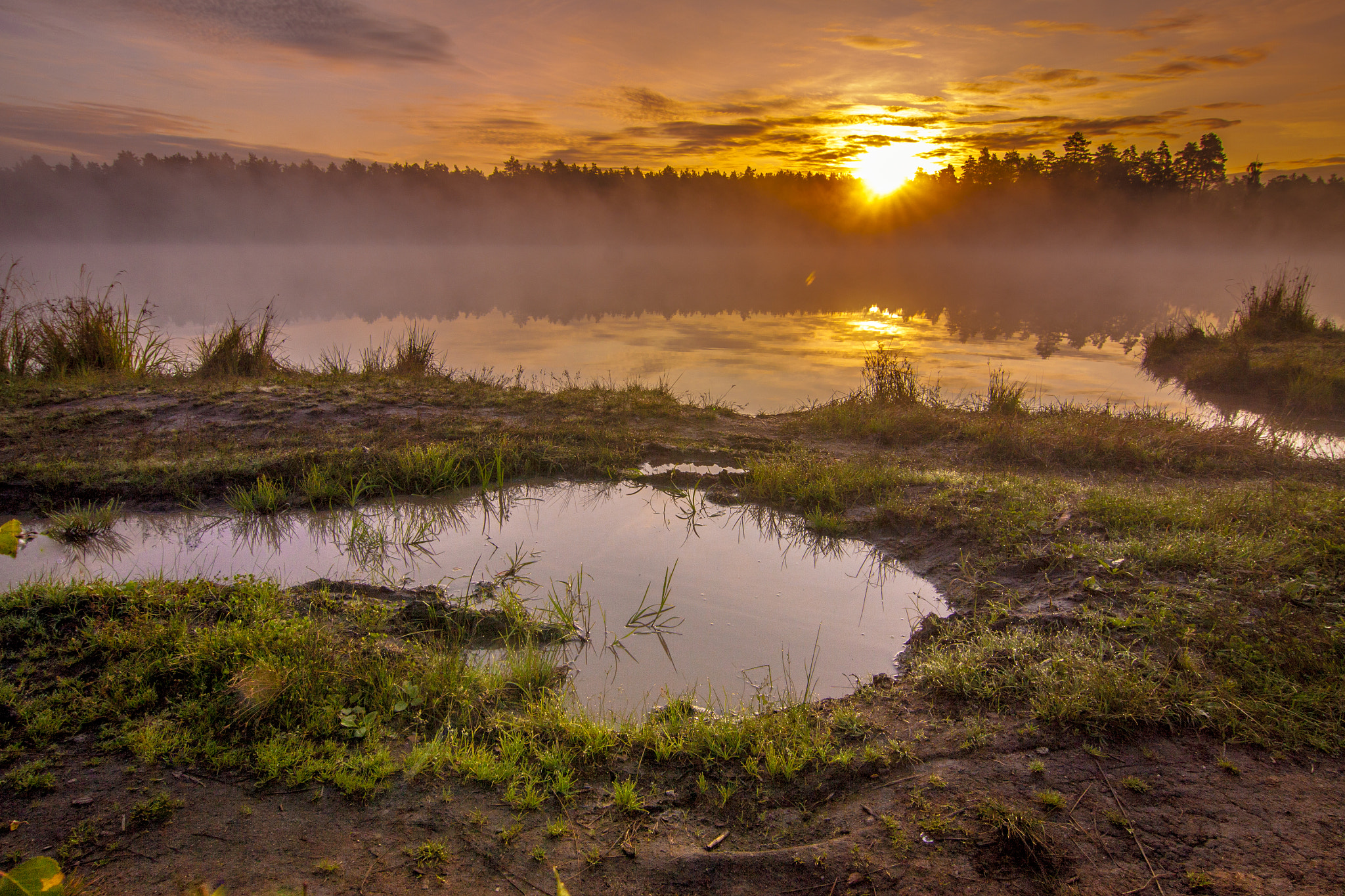 Tokina AT-X Pro 12-24mm F4 (IF) DX sample photo. Morning at the river photography