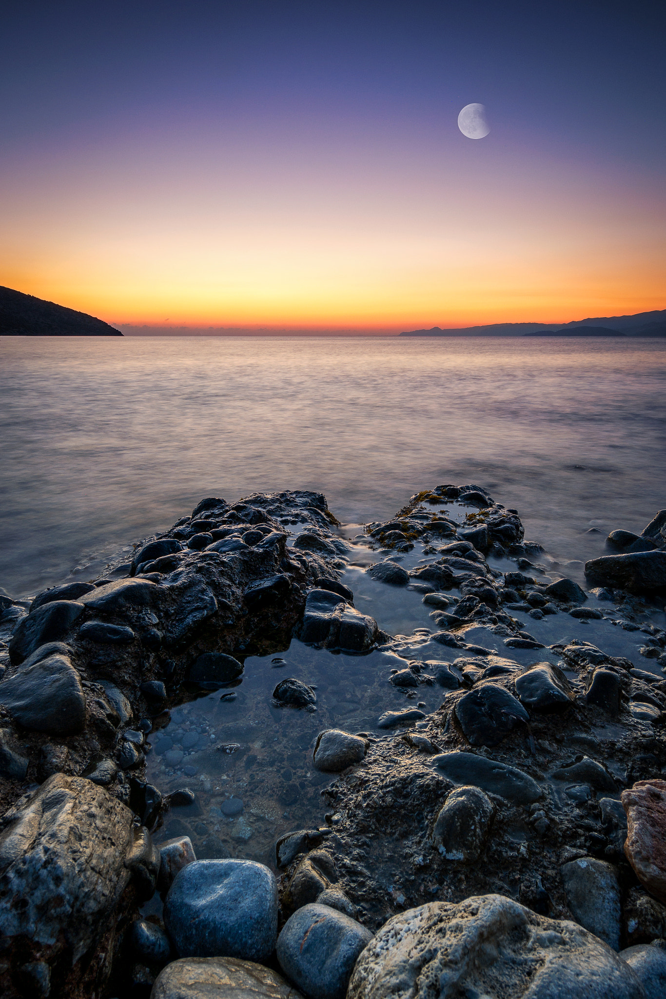 Samsung NX 12-24mm F4-5.6 ED sample photo. Crete - agios nikolaos photography