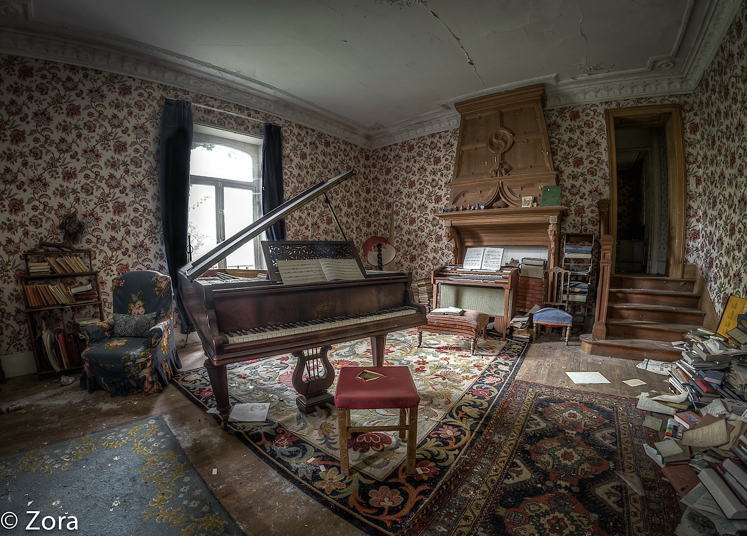 Nikon D5100 + Samyang 8mm F3.5 Aspherical IF MC Fisheye sample photo. Music room photography