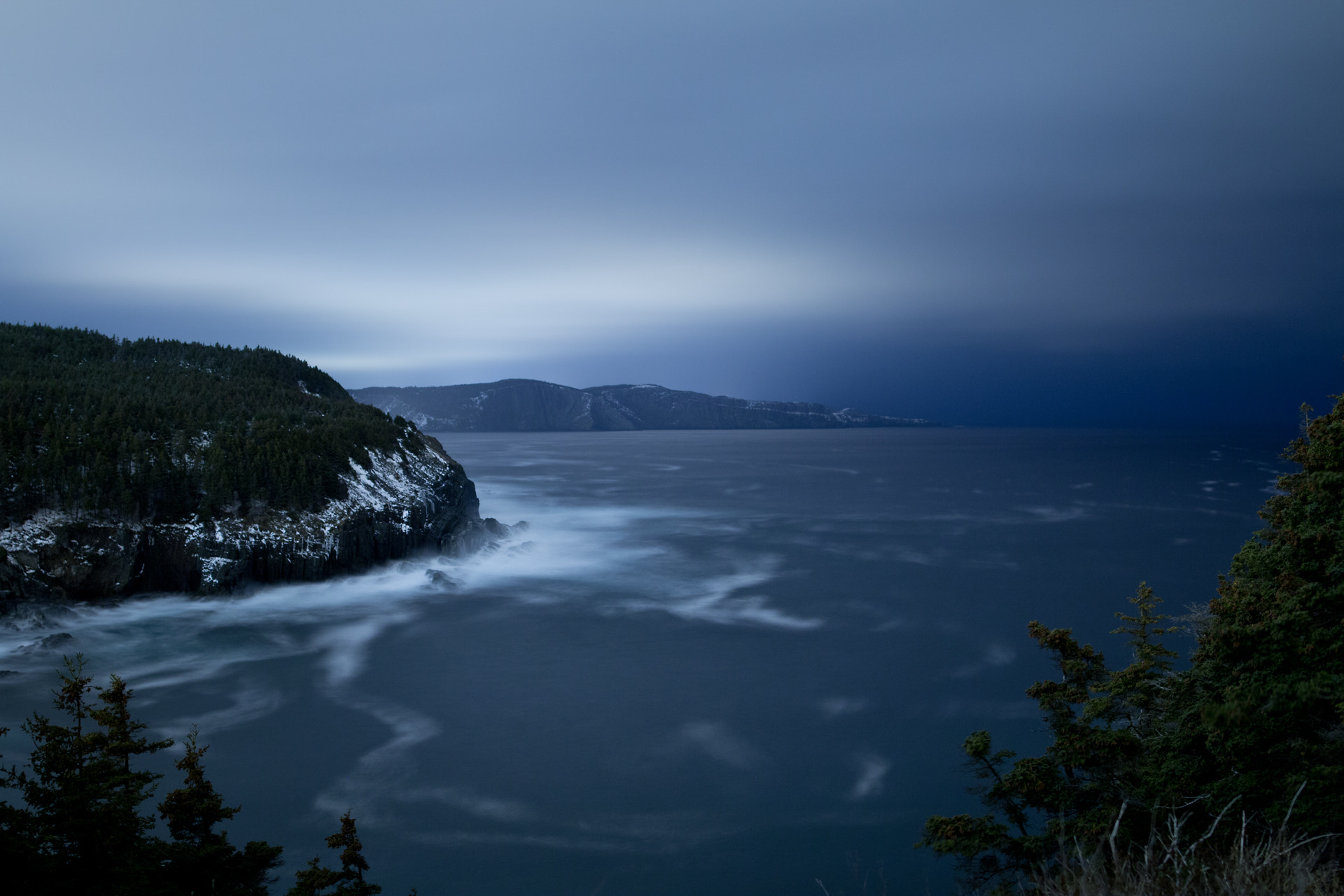 Canon EOS 70D + Sigma 24mm F1.4 DG HSM Art sample photo. Middle cove midnight photography