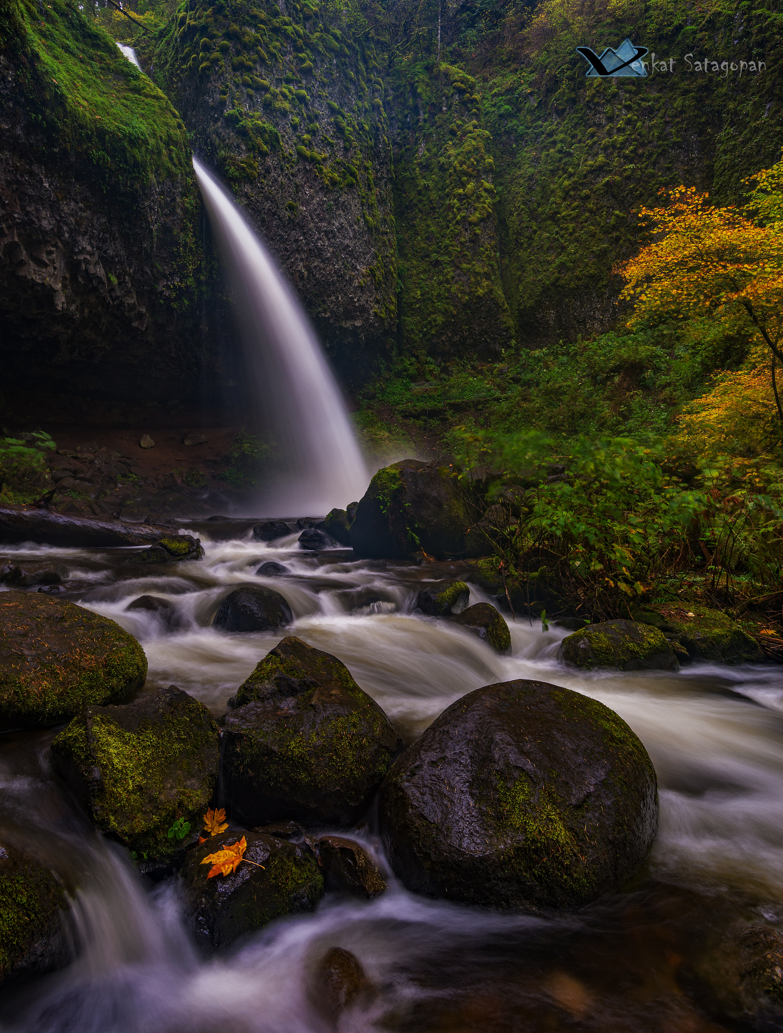 Nikon AF-S Nikkor 17-35mm F2.8D ED-IF sample photo. Horsetail falls-upper photography