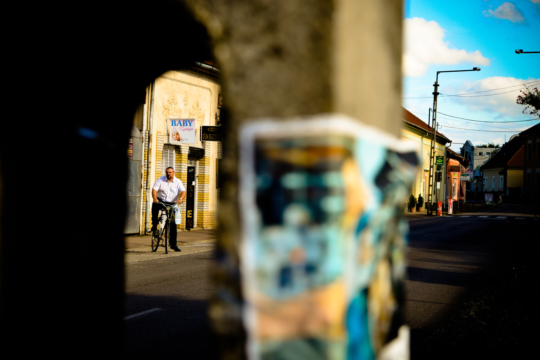Nikon D800 sample photo. On the road photography
