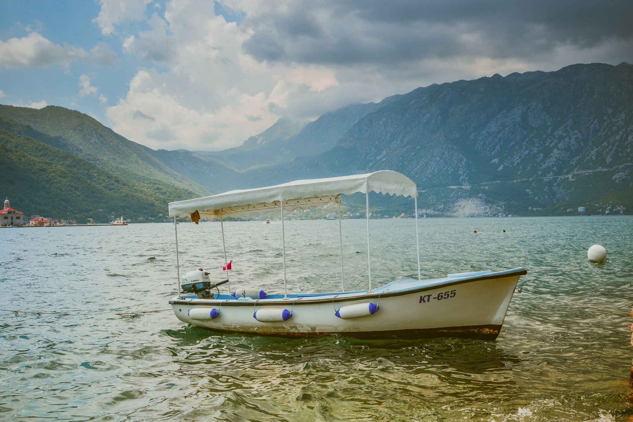 Nikon D800 sample photo. Stormy day at sea photography