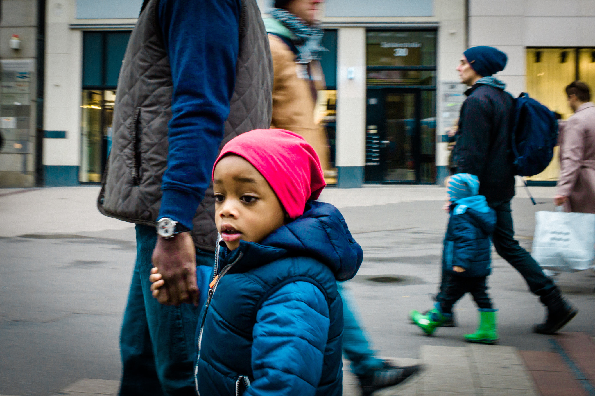 Leica M9 + Leica Summarit-M 35mm F2.5 sample photo. Red hat/green boots photography