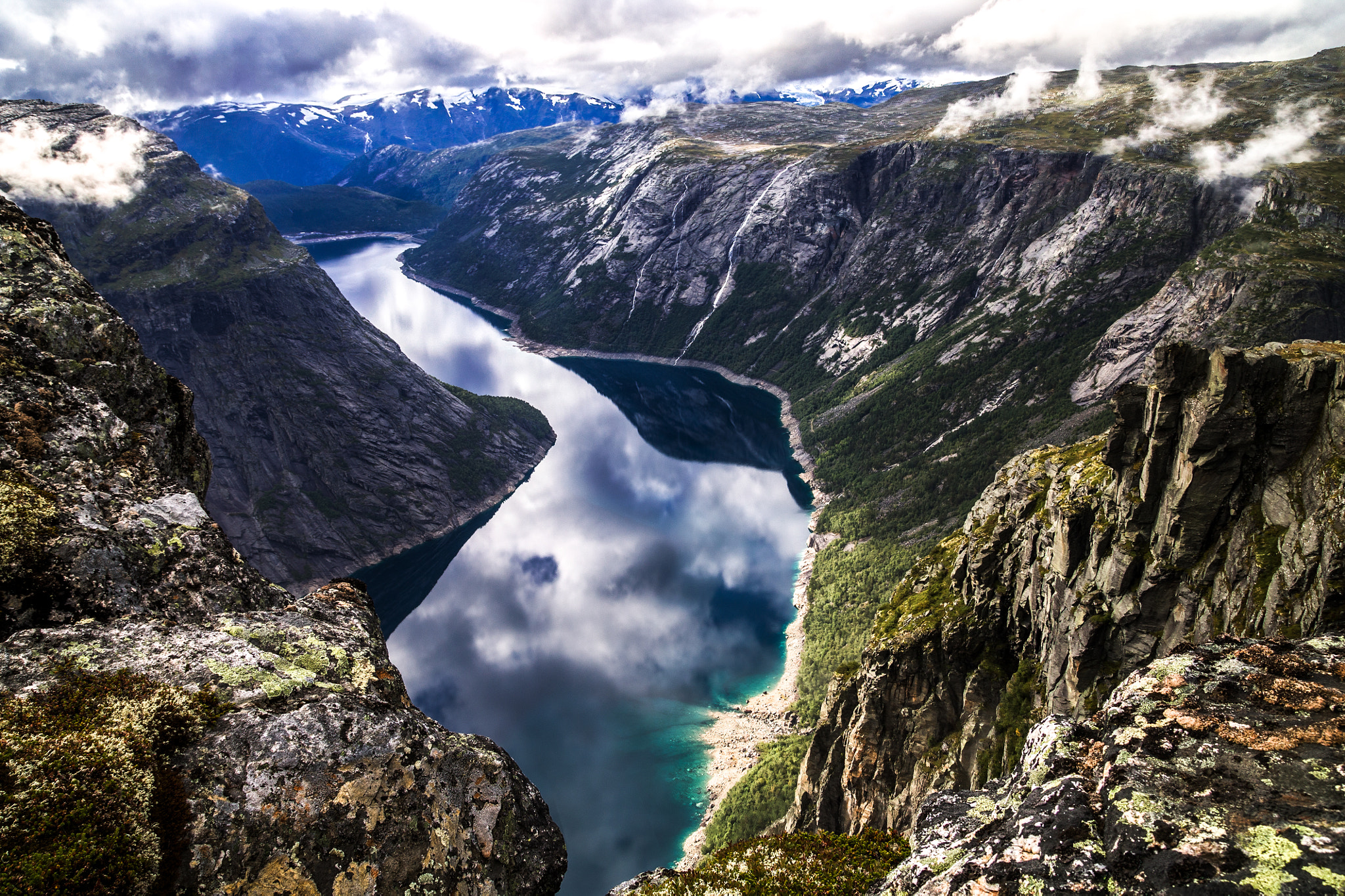 Tamron SP AF 17-50mm F2.8 XR Di II LD Aspherical (IF) sample photo. Trolltunga photography