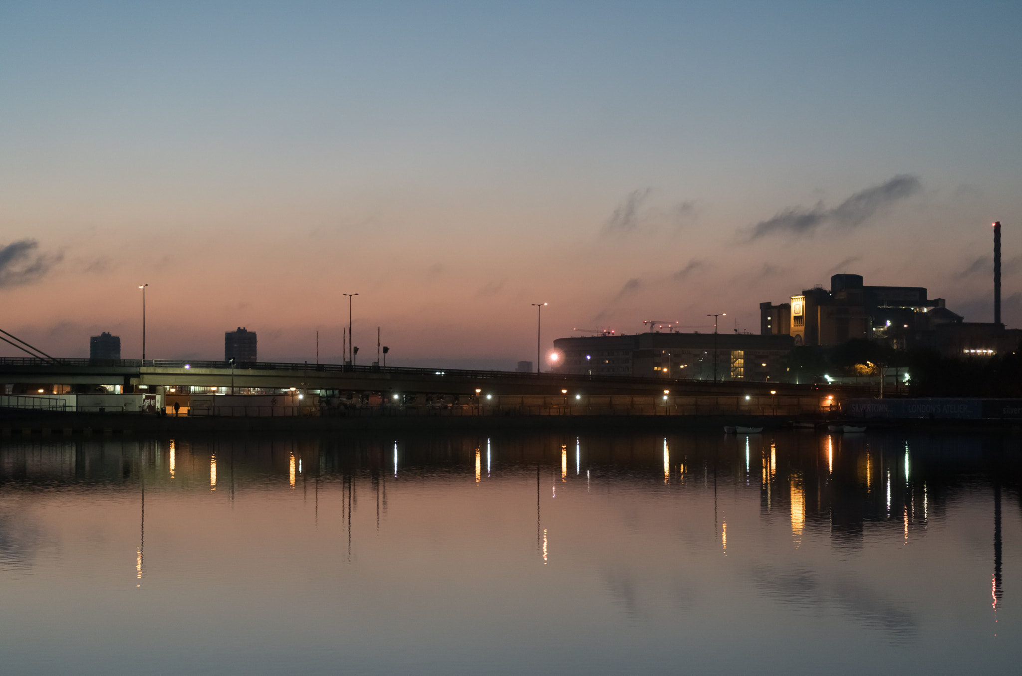 Sony a6300 sample photo. Connaught bridge at silvertown photography