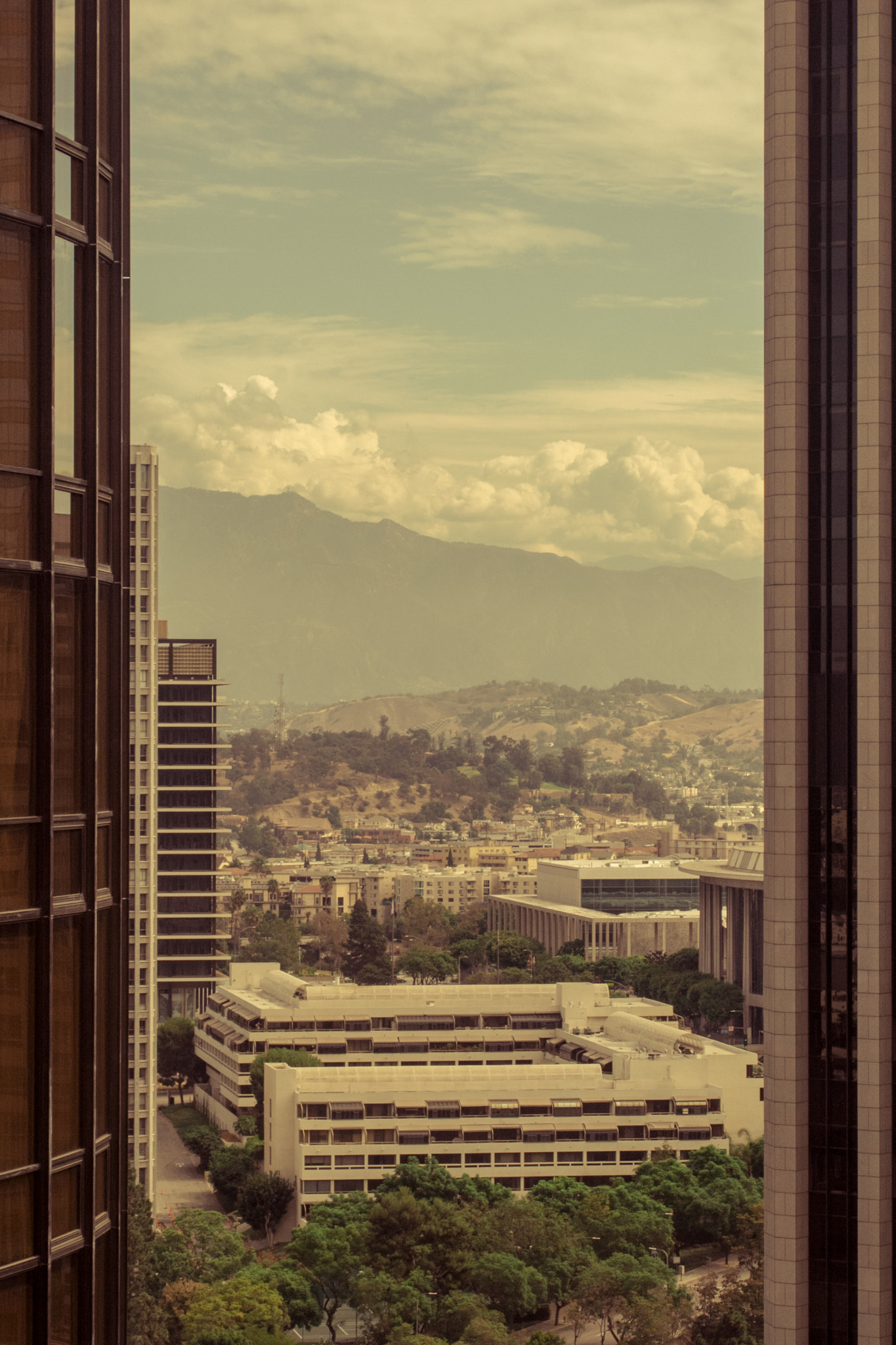 Canon EF 28-70mm f/3.5-4.5 sample photo. Los angeles photography