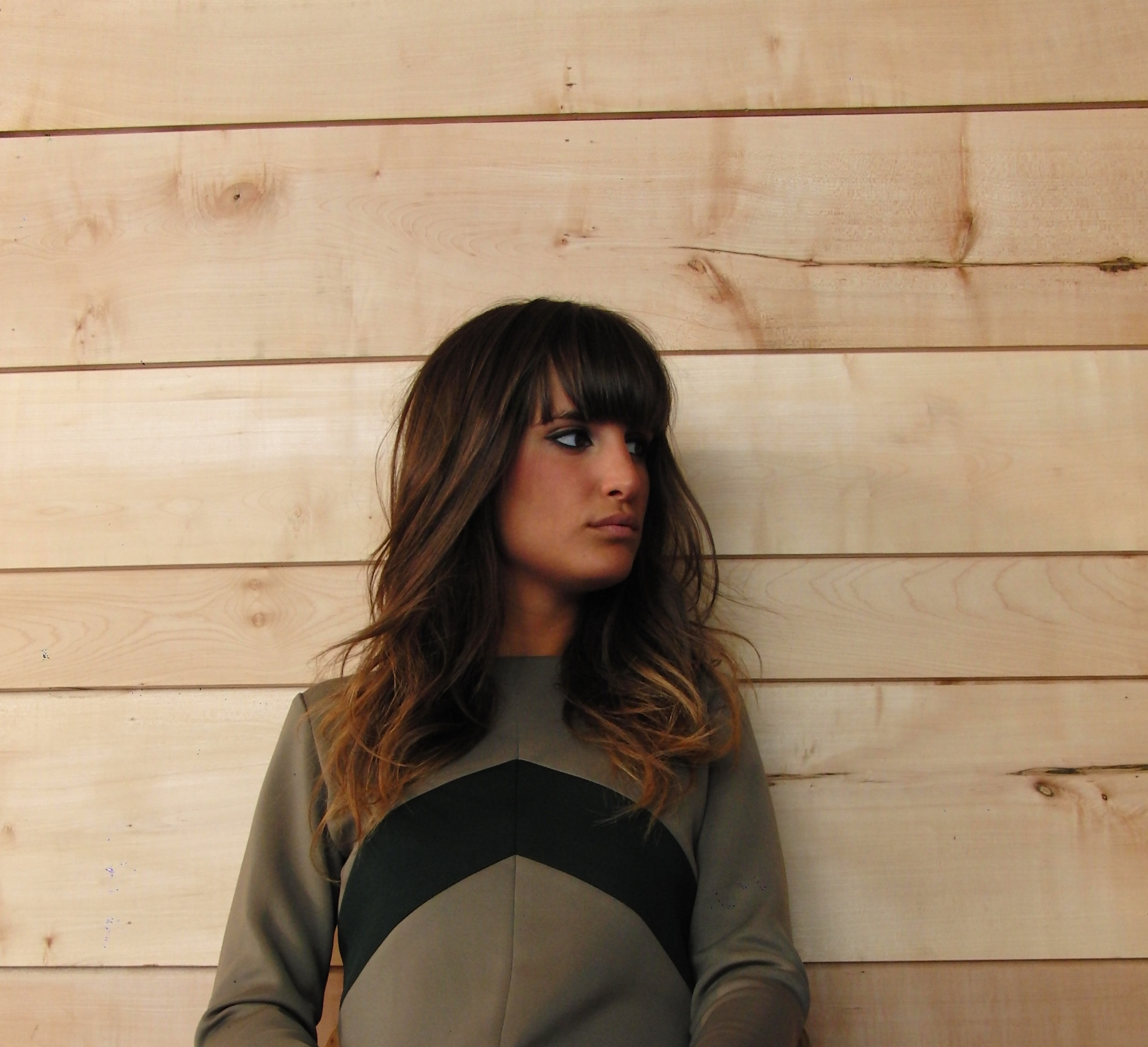 CASIO EX-F1 sample photo. Noelia (ropa mania) photography