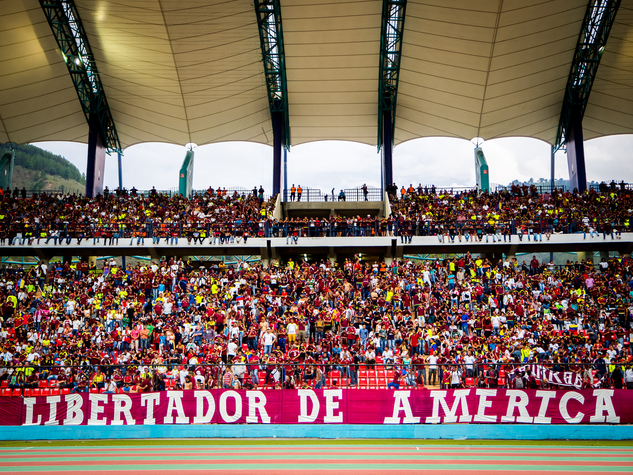 Olympus M.Zuiko Digital ED 14-42mm F3.5-5.6 EZ sample photo. Venezuela vs argentina - 06/09/2016 photography