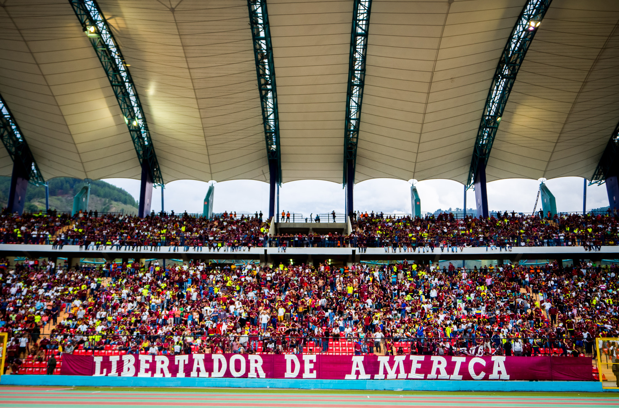 Olympus M.Zuiko Digital ED 14-42mm F3.5-5.6 EZ sample photo. Venezuela vs argentina - 06/09/2016 photography