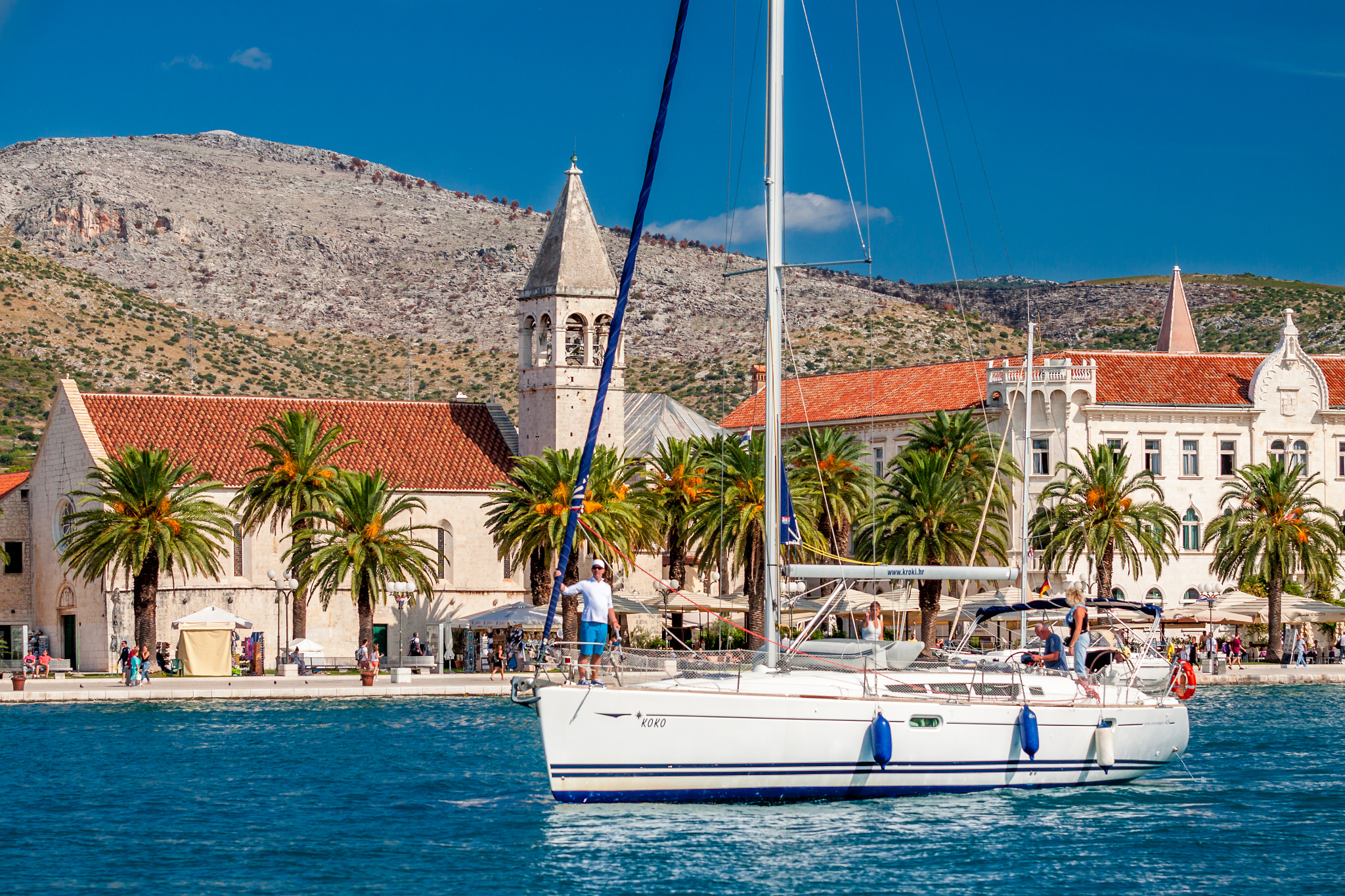 Canon EF 70-200mm F2.8L USM sample photo. Sailing yacht photography