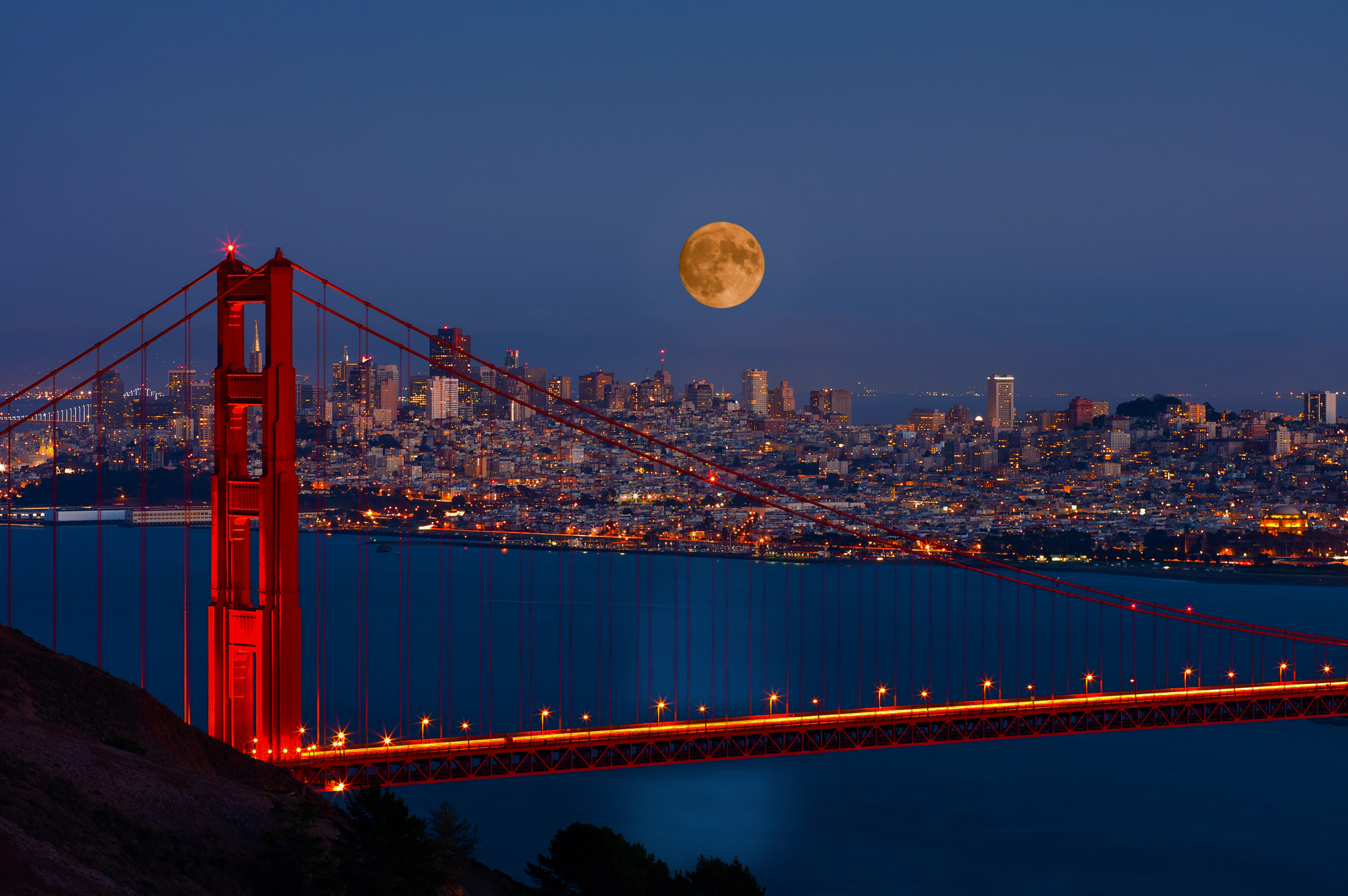 Canon EOS 450D (EOS Rebel XSi / EOS Kiss X2) sample photo. Moonrise over san francisco photography