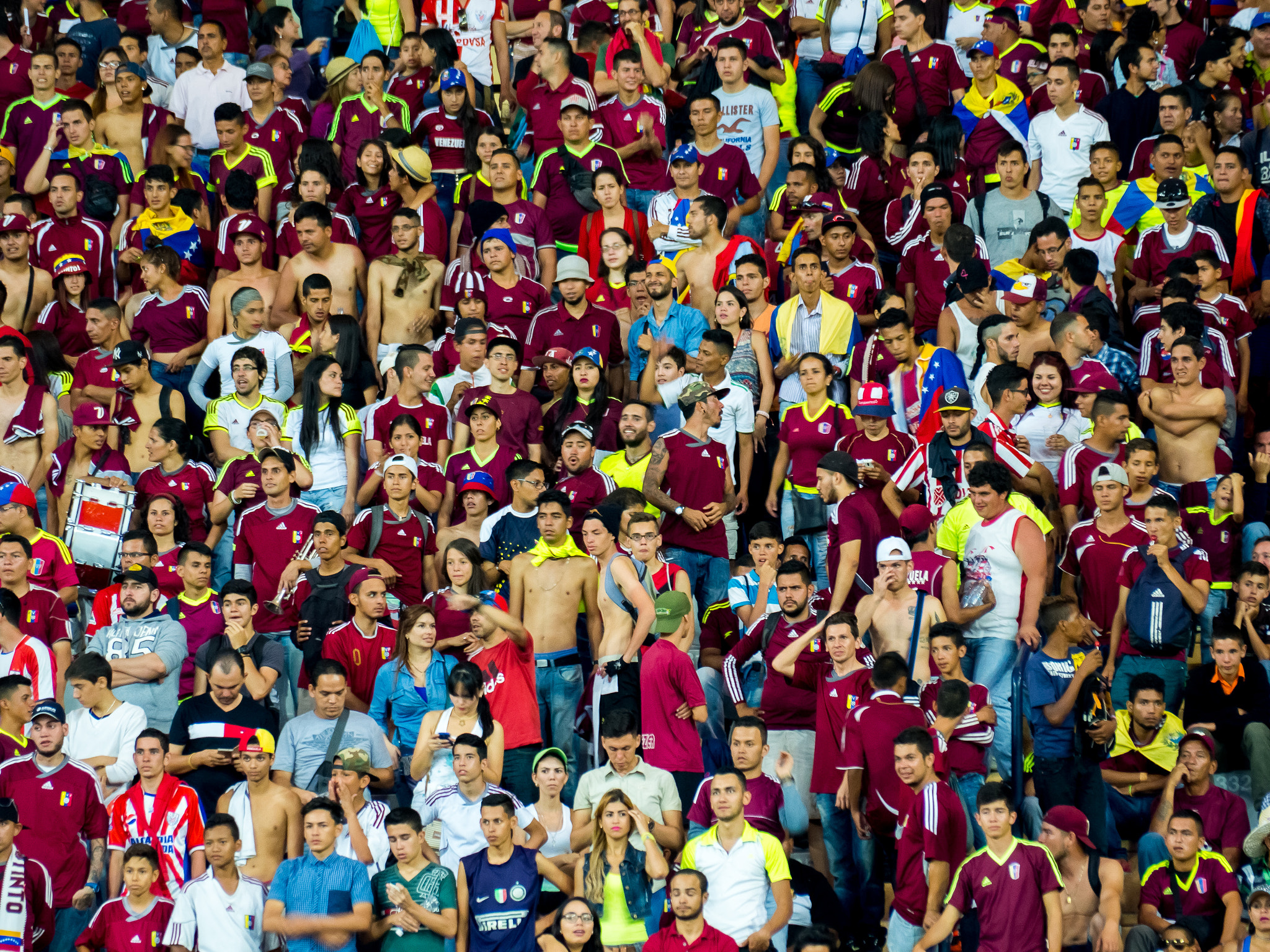 Olympus Zuiko Digital ED 40-150mm F4.0-5.6 sample photo. Venezuela vs argentina - 06/09/2016 photography