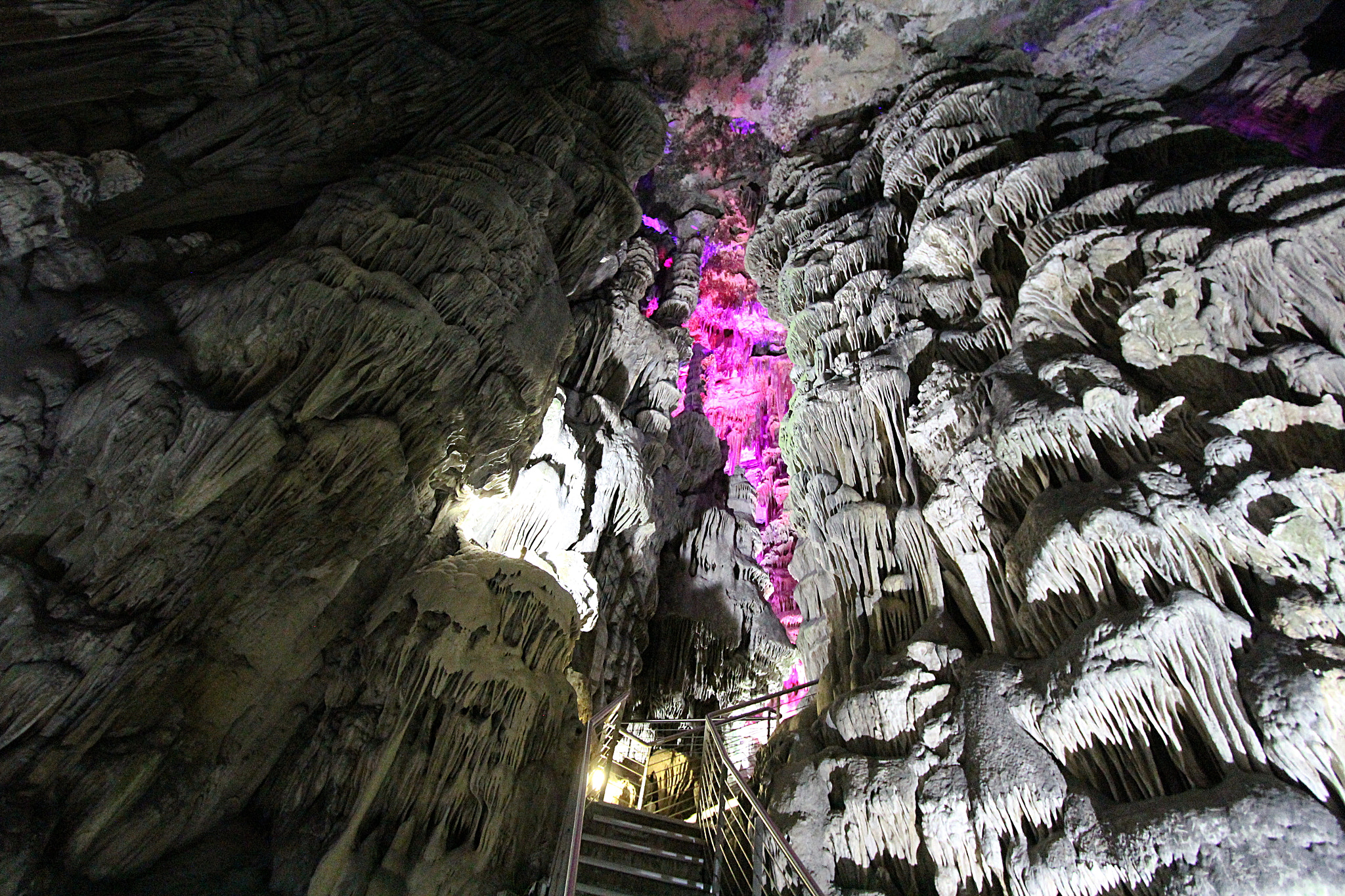 Canon EOS 600D (Rebel EOS T3i / EOS Kiss X5) + Canon EF-S 10-22mm F3.5-4.5 USM sample photo. Saint michael's cave photography