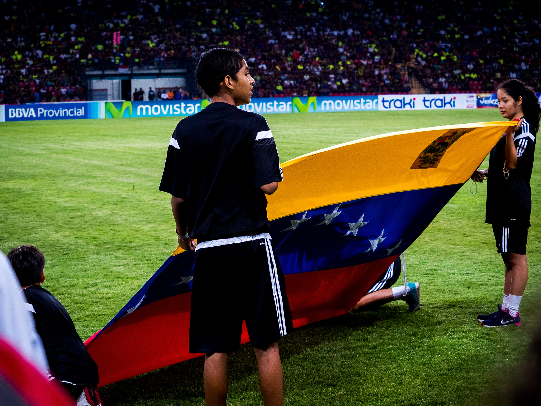 Olympus Zuiko Digital ED 40-150mm F4.0-5.6 sample photo. Venezuela vs argentina - 06/09/2016 photography