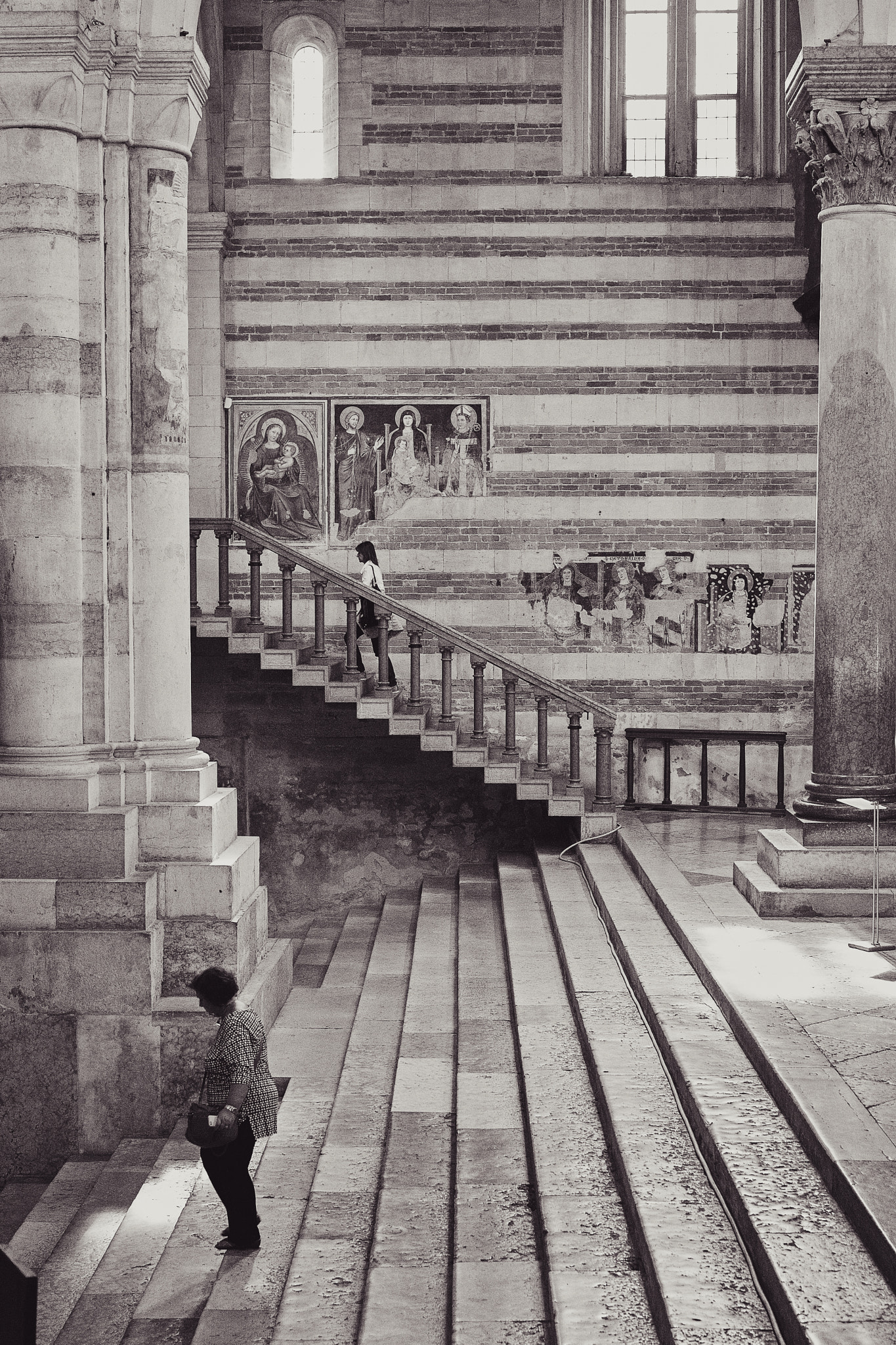 Sigma 50mm F1.4 DG HSM Art sample photo. Basilica di san zeno - verona photography