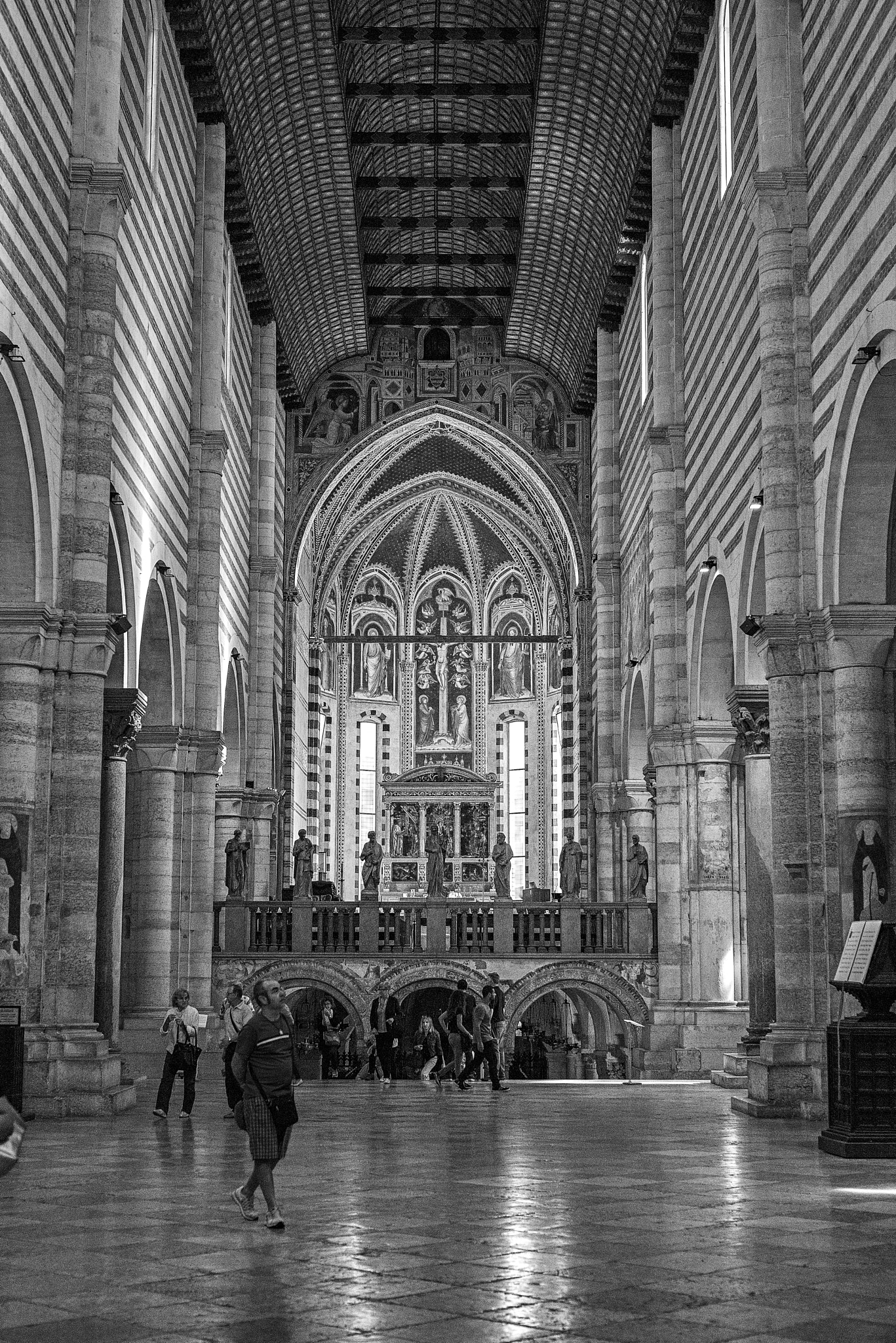 Sigma 50mm F1.4 DG HSM Art sample photo. Basilica di san zeno - verona photography