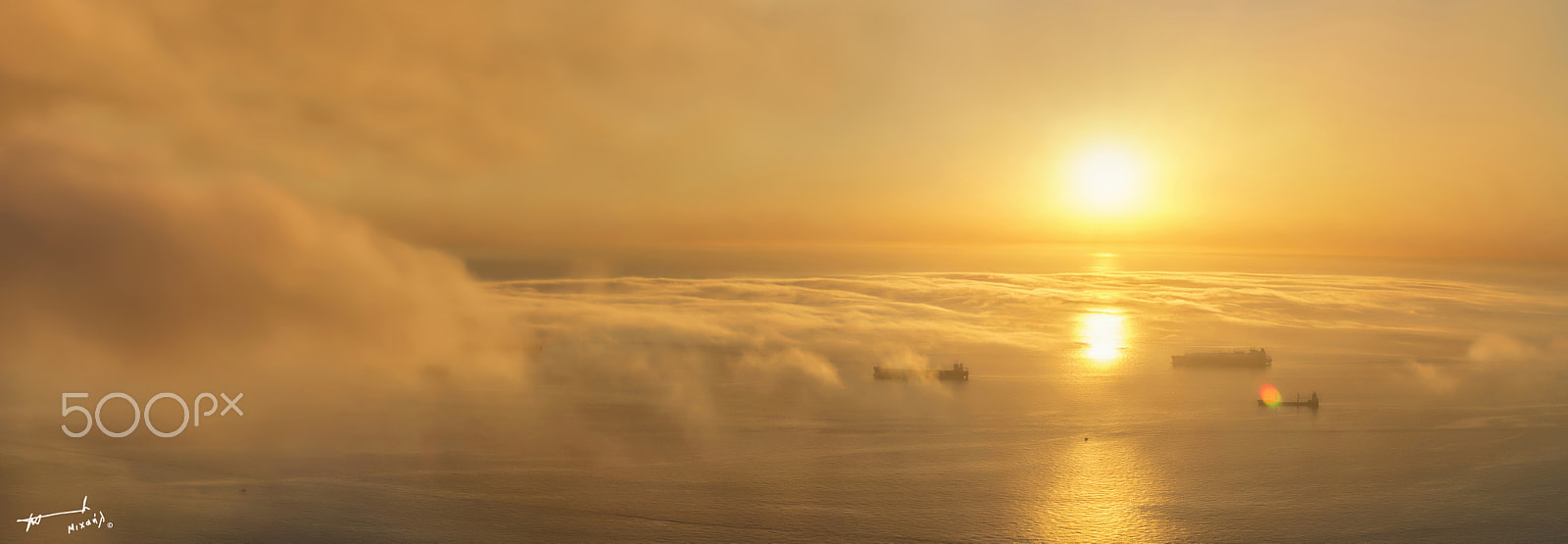 Nikon D7100 + Sigma 50mm F1.4 DG HSM Art sample photo. Gibraltar sunrise photography