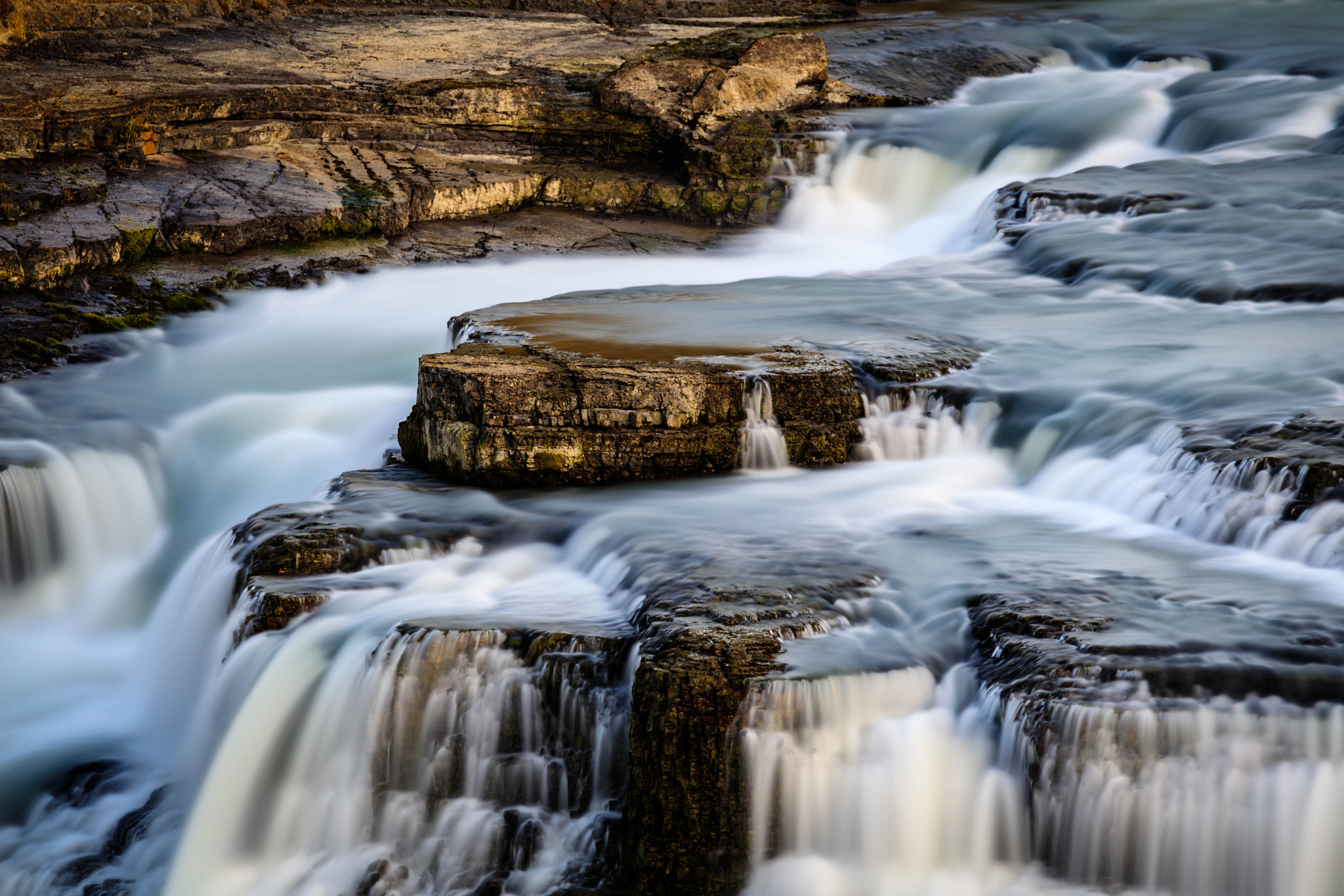 Canon EF 70-300mm F4-5.6L IS USM sample photo. Cascada del paine - 3088 photography