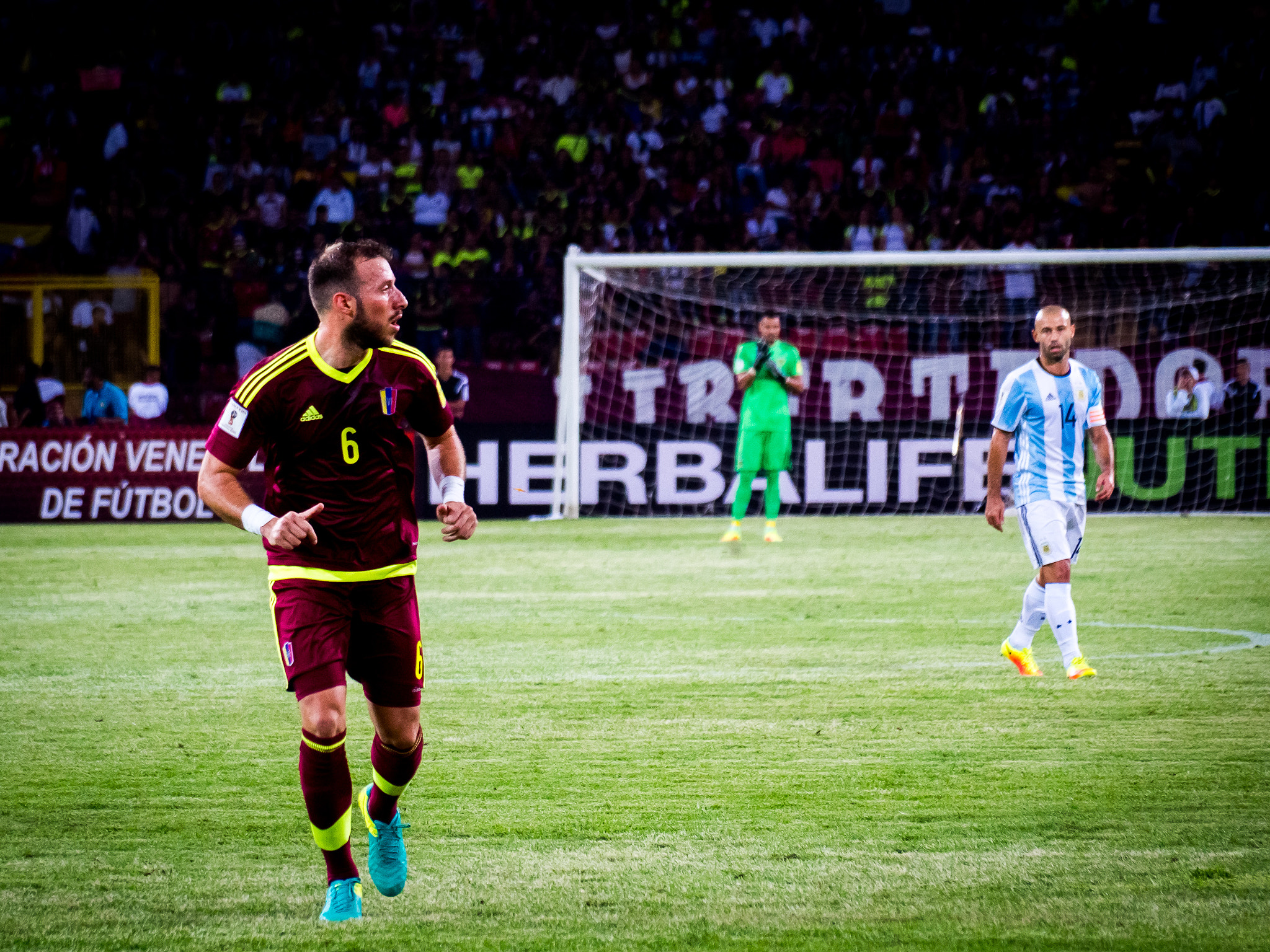 Olympus Zuiko Digital ED 40-150mm F4.0-5.6 sample photo. Venezuela vs argentina - 06/09/2016 photography