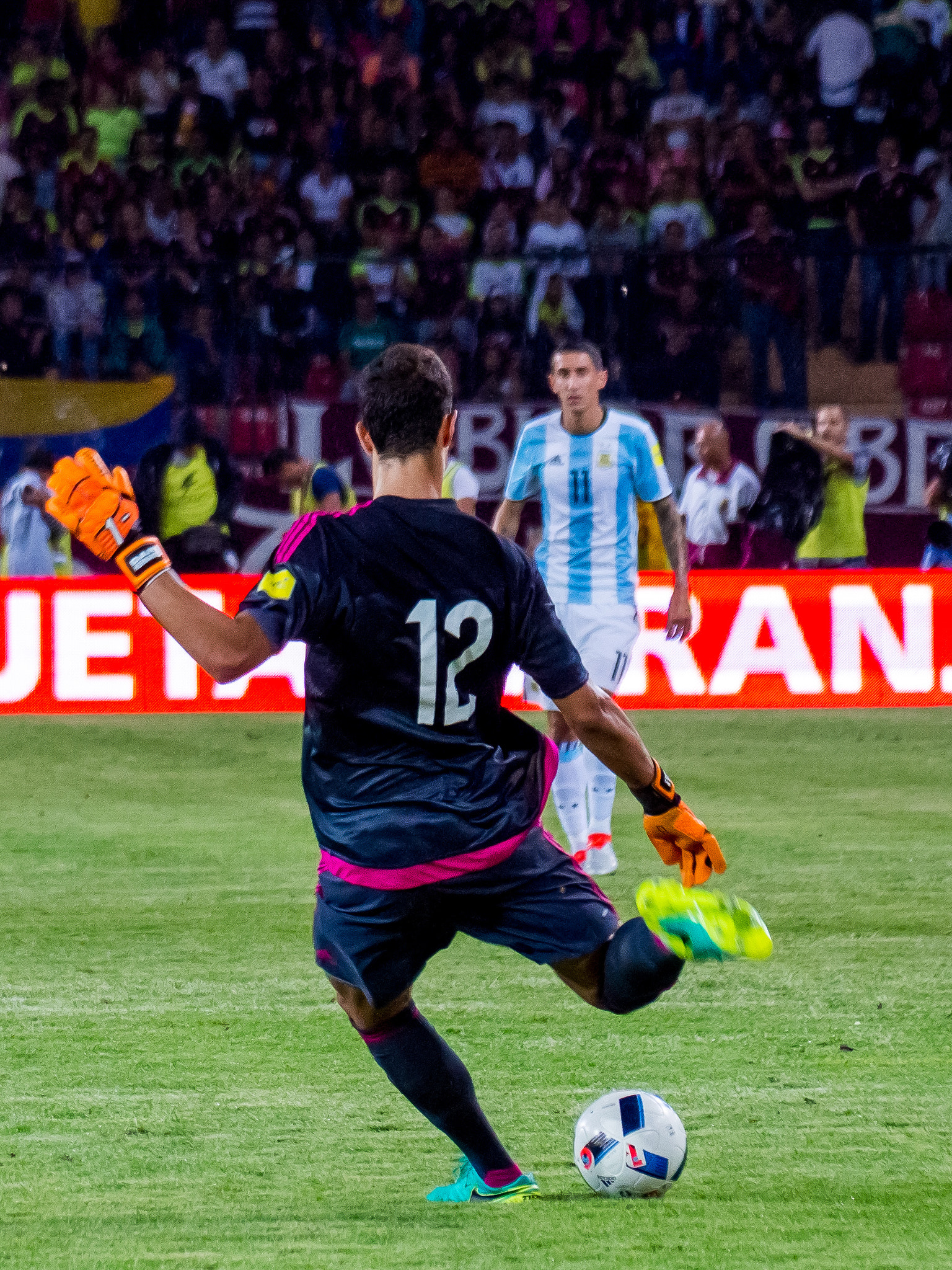 Olympus Zuiko Digital ED 40-150mm F4.0-5.6 sample photo. Venezuela vs argentina - 06/09/2016 photography