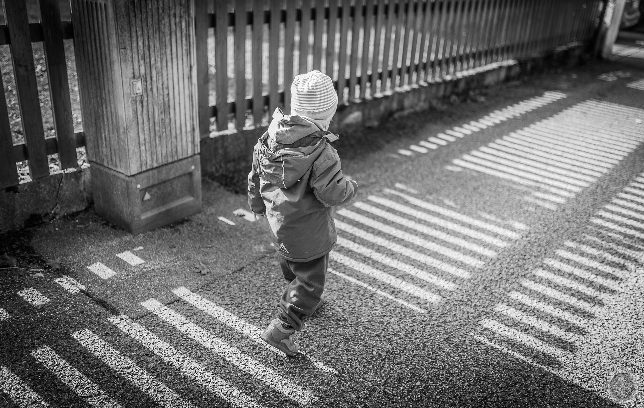 Nikon Df + Sigma 35mm F1.4 DG HSM Art sample photo. ...shadow tracks... photography