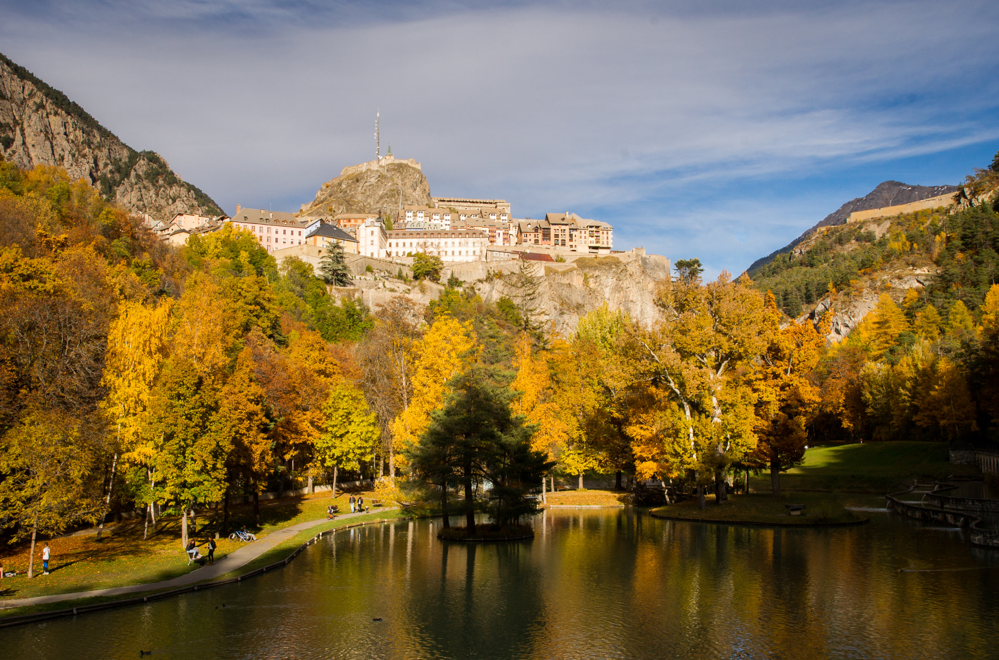 Sony Alpha DSLR-A450 sample photo. Parc de la shappe photography