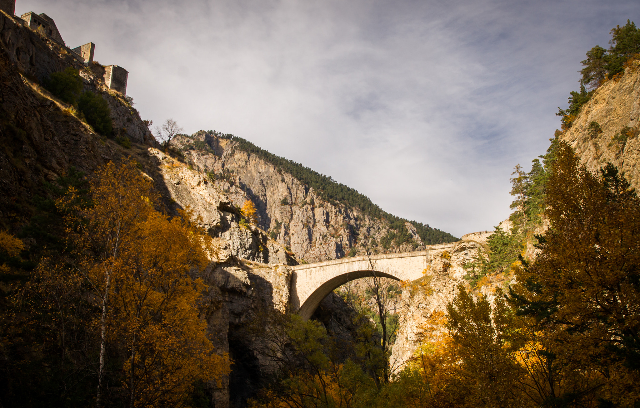Sony Alpha DSLR-A450 sample photo. Pont d'asfeld photography