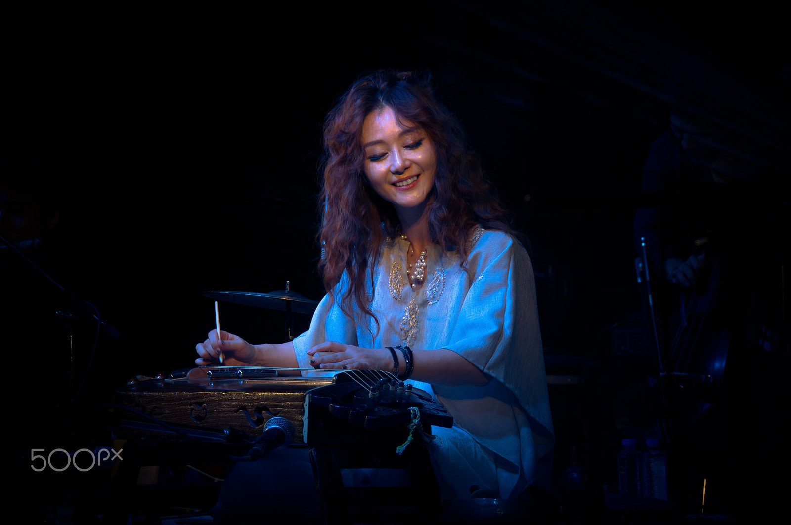 Tamron 18-270mm F3.5-6.3 Di II PZD sample photo. World music ensemble photography